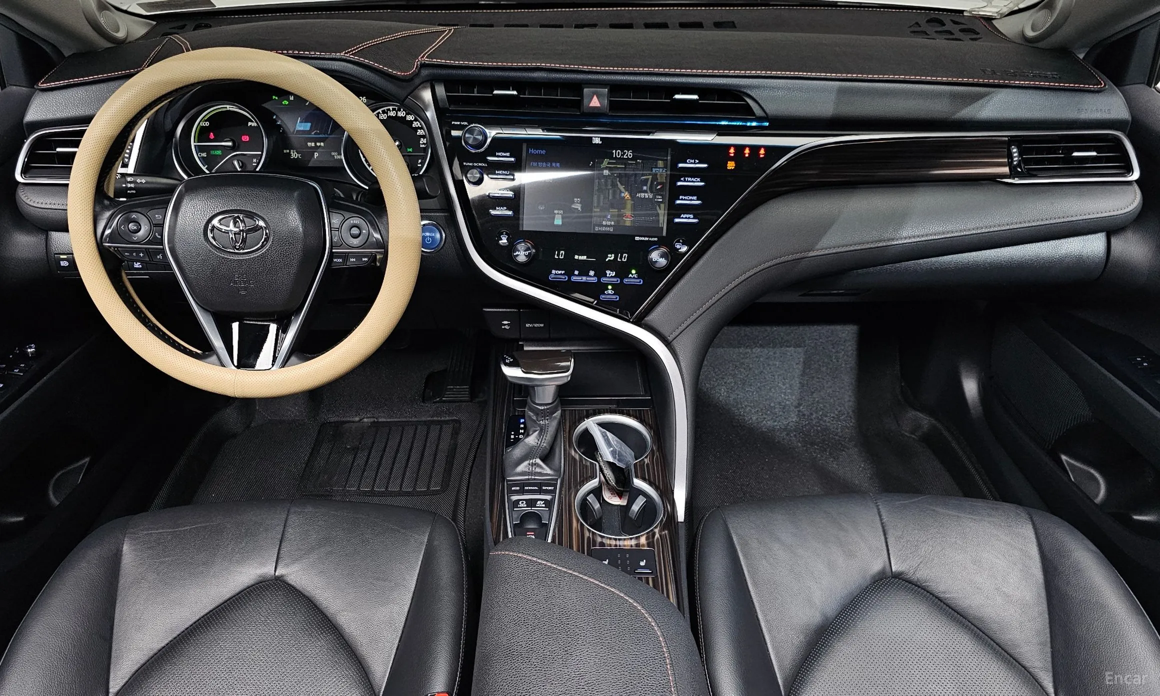 Toyota Camry (XV70) превью 7