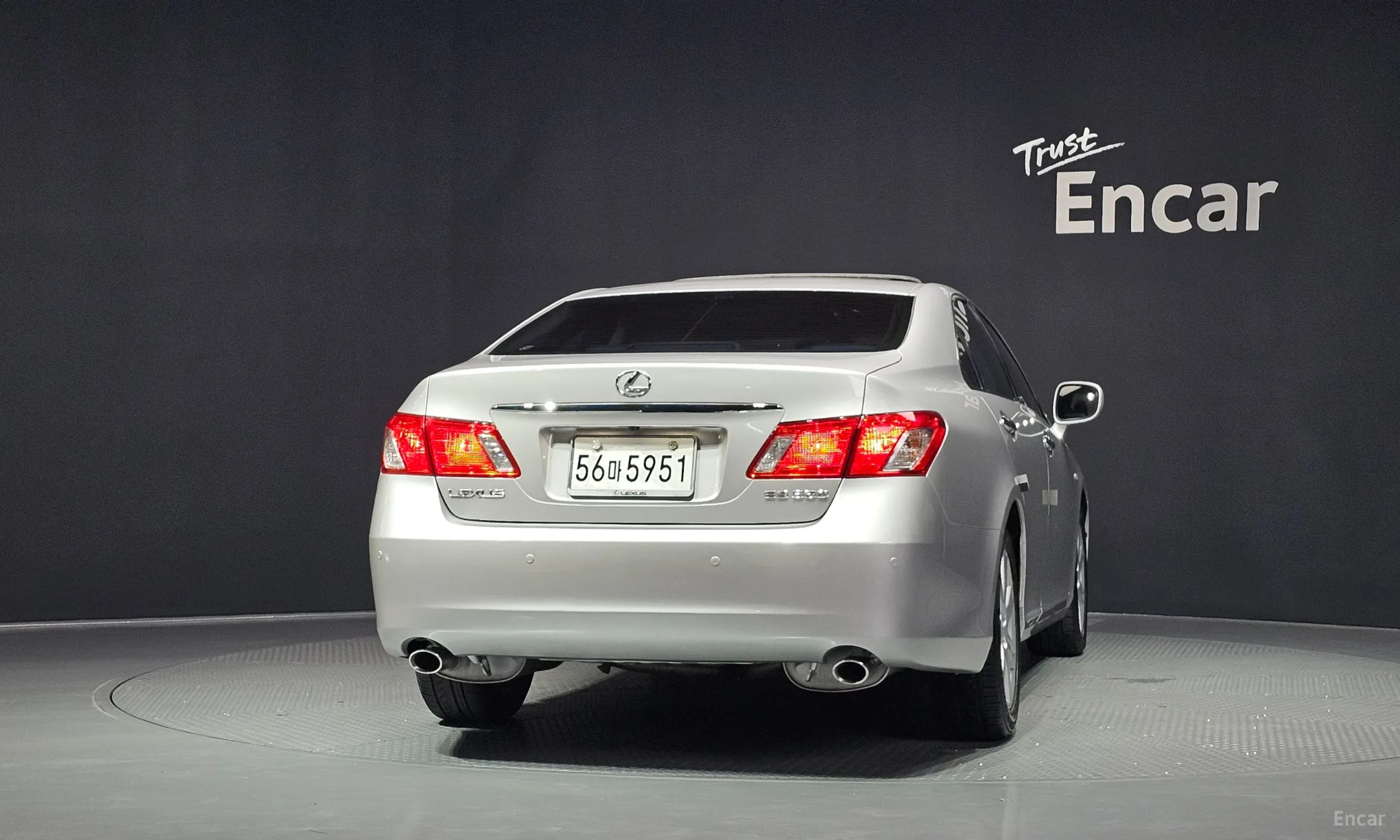 Lexus ES350 превью 4