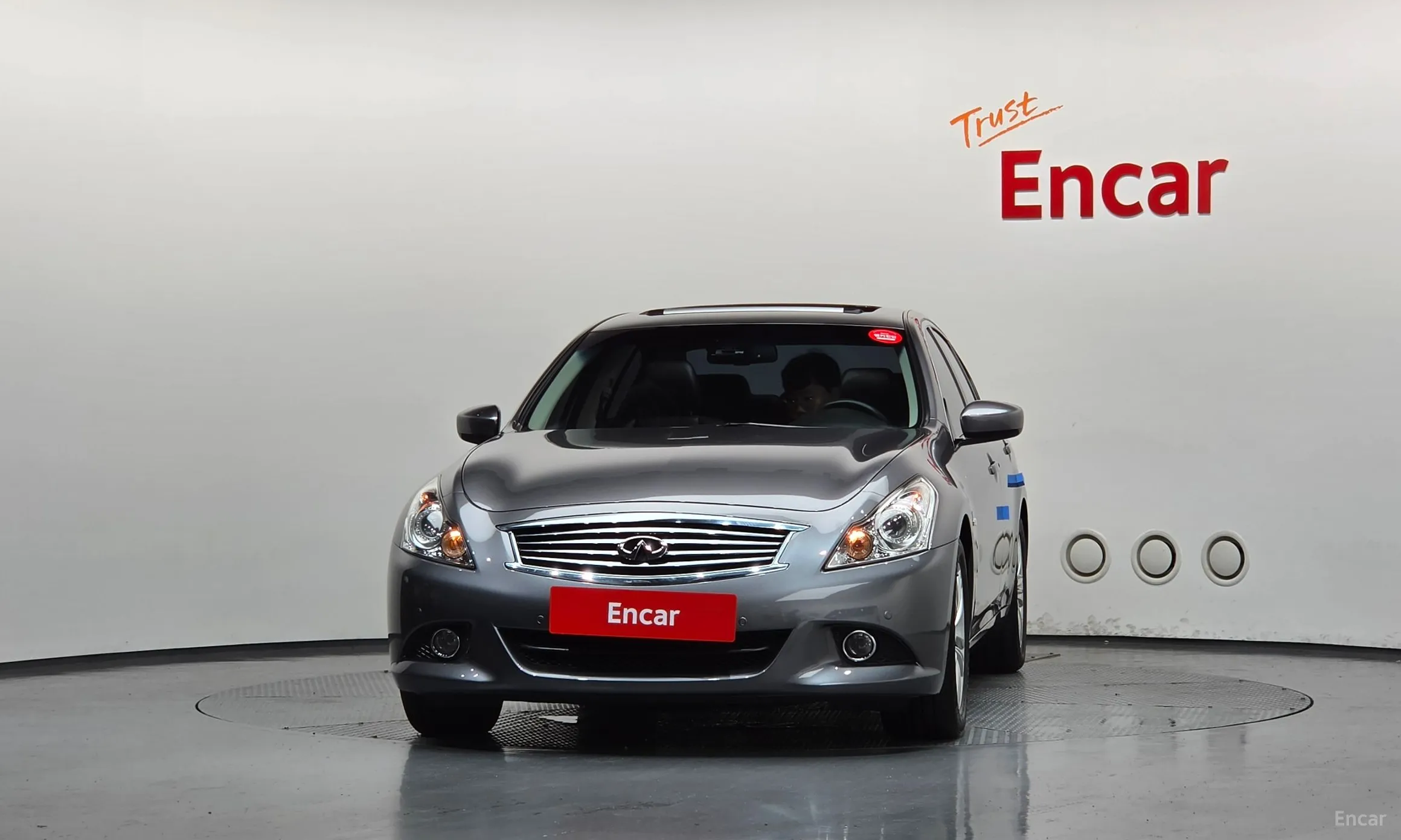 Infiniti G25 превью 3
