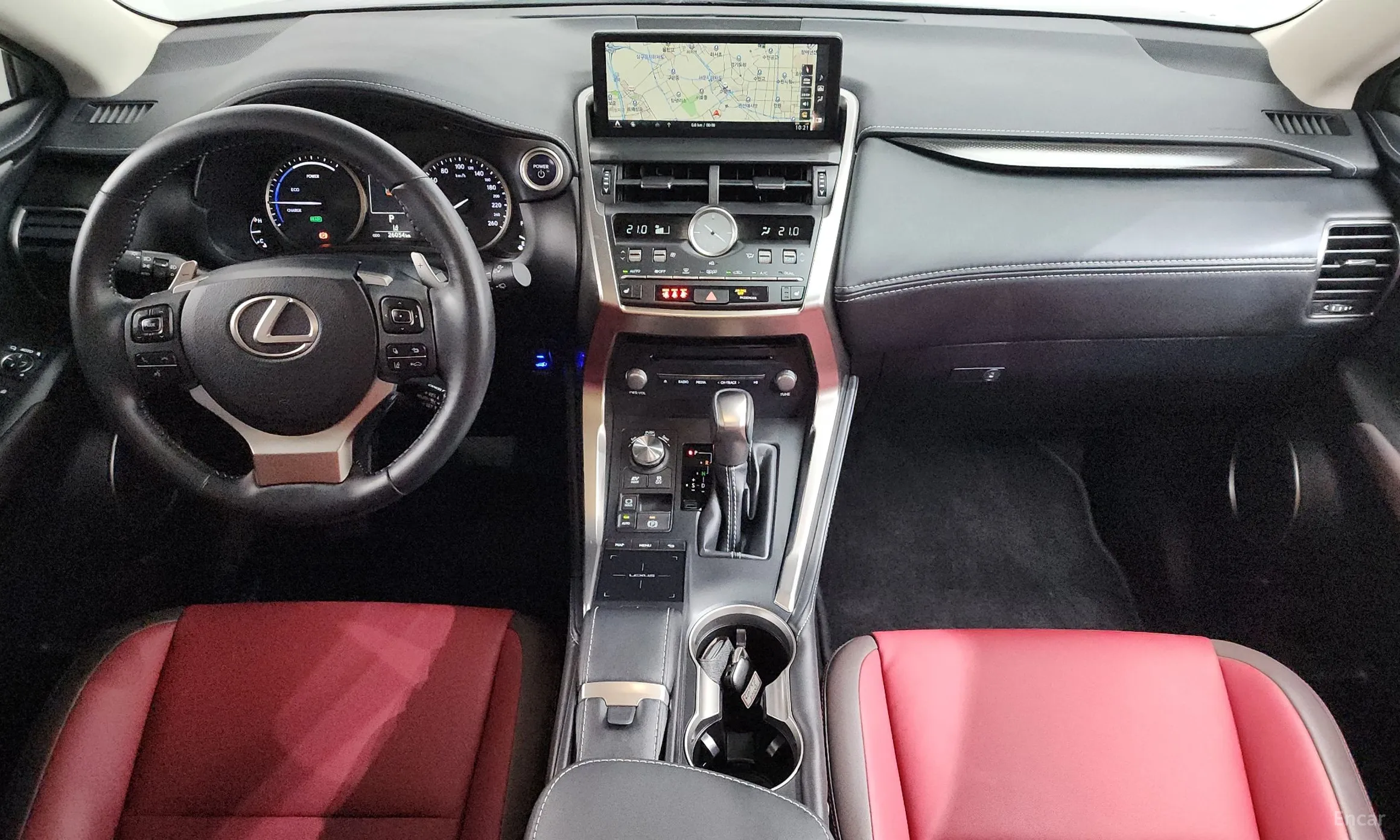 Lexus NX300h превью 7
