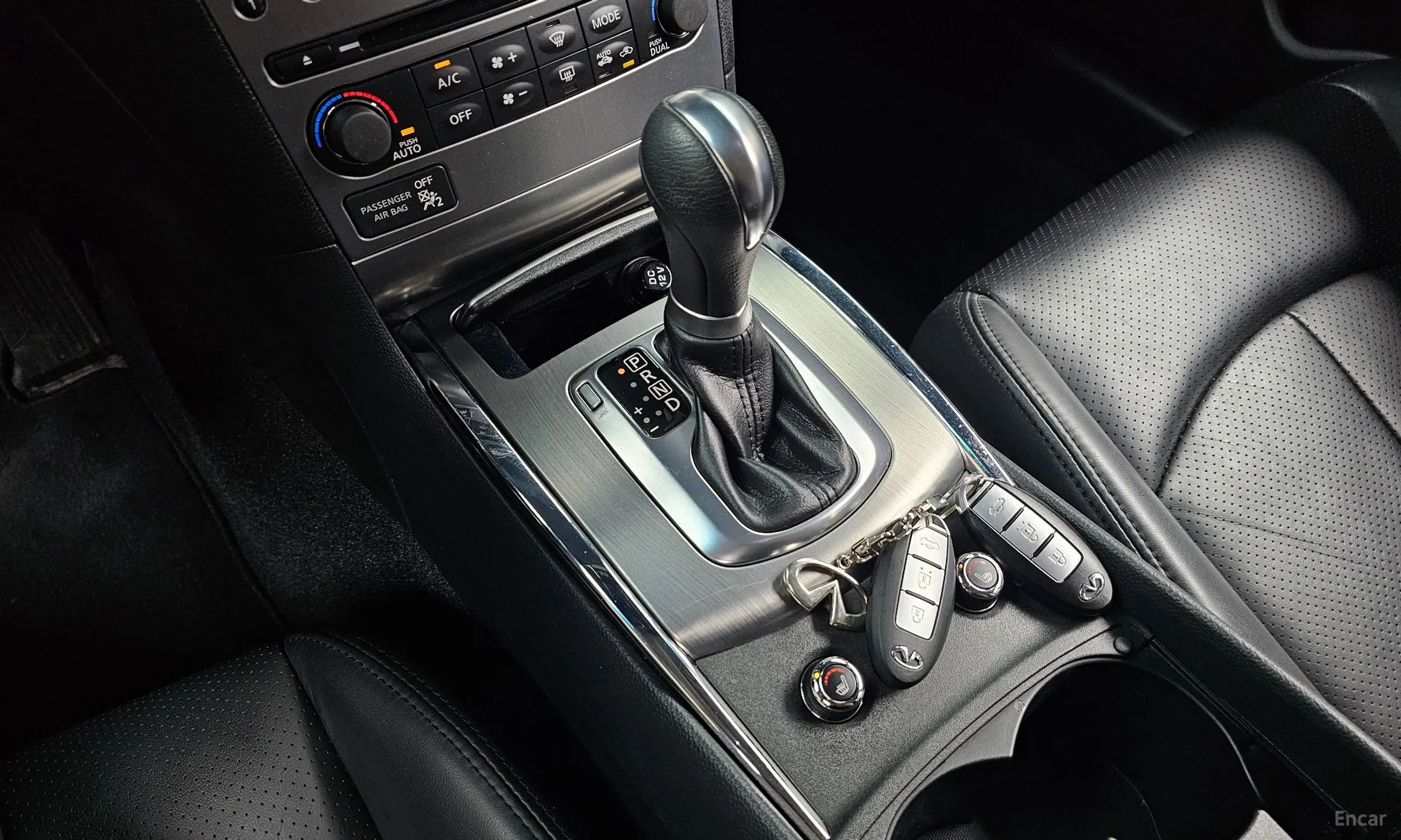 Infiniti G25 превью 9