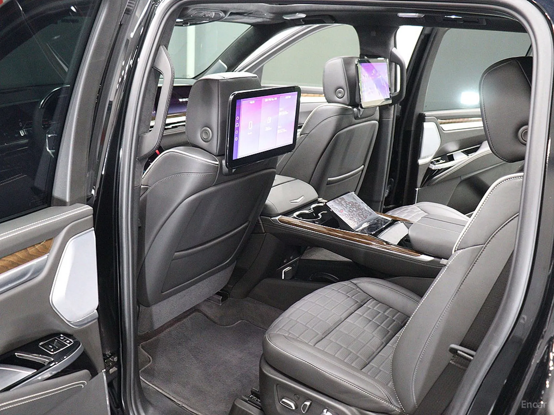 Cadillac Escalade 5th Generation превью 15