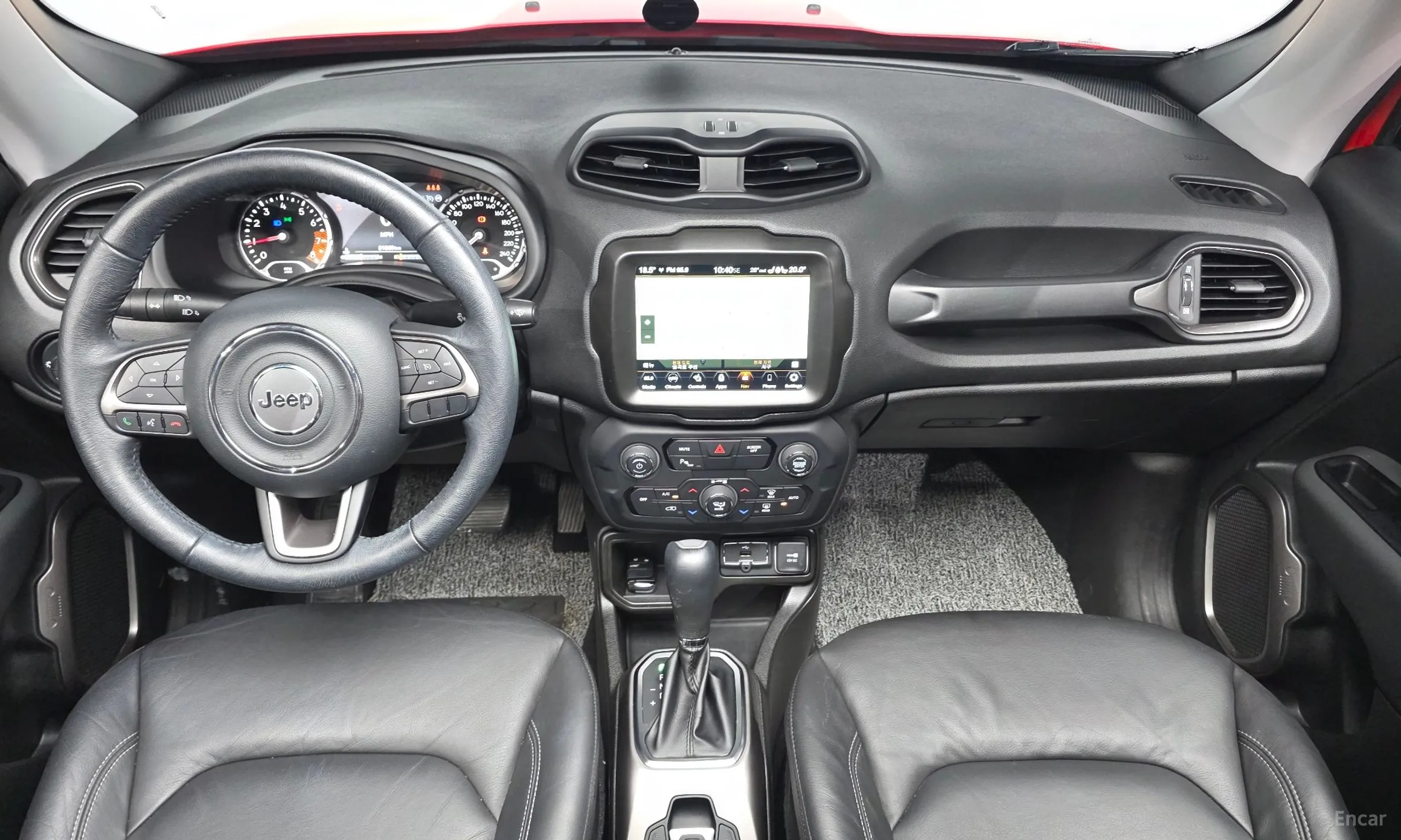 Jeep Renegade превью 7