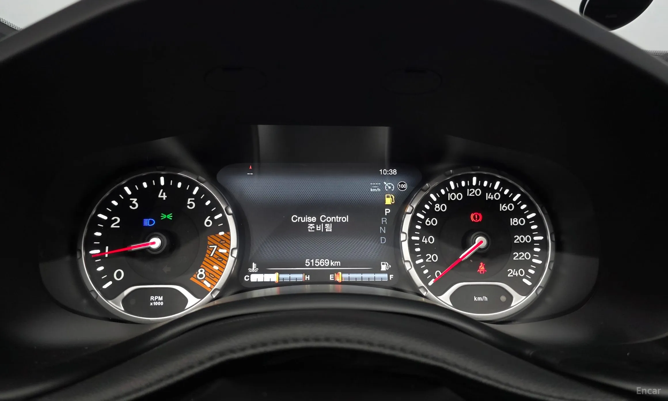 Jeep Renegade превью 8