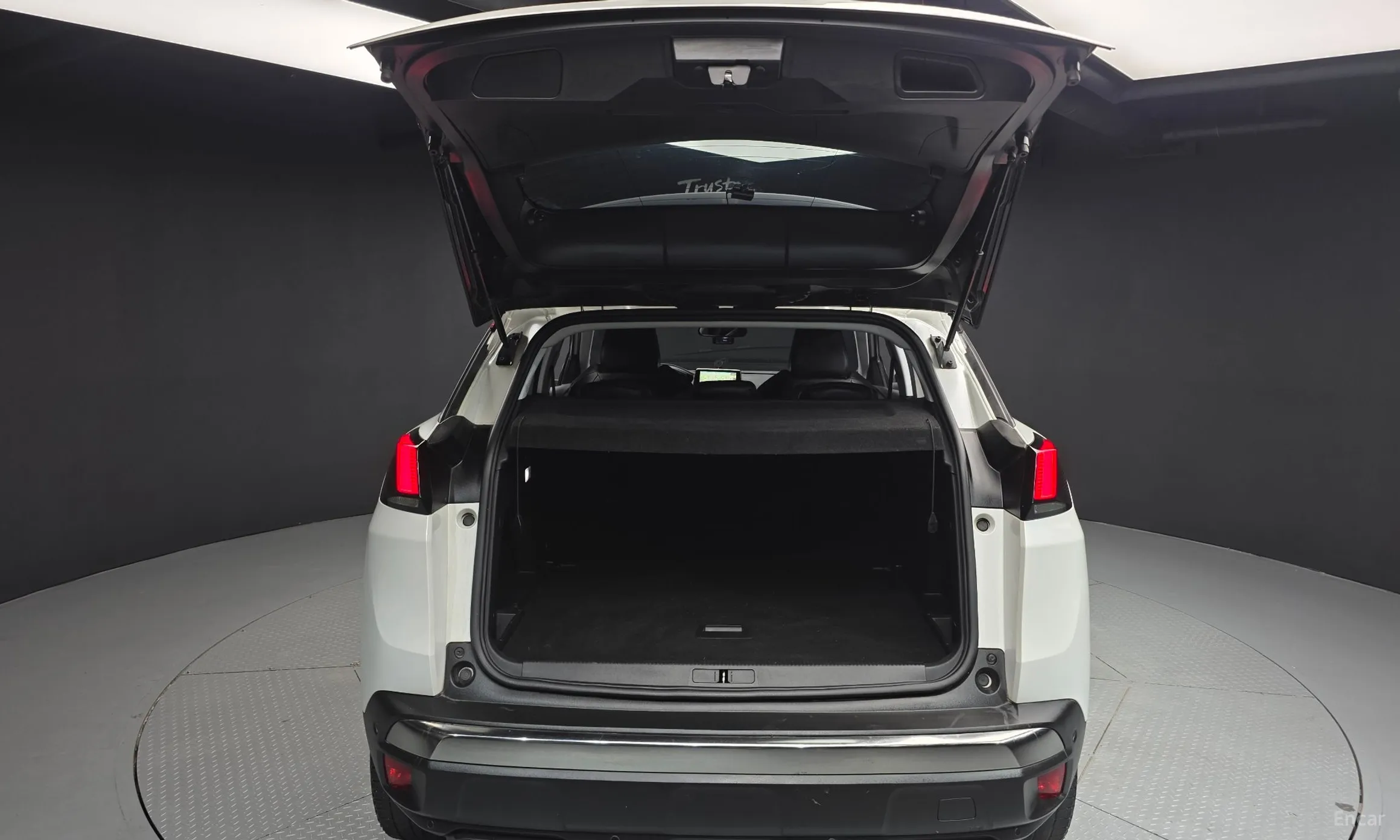 Peugeot 3008 2nd generation превью 20
