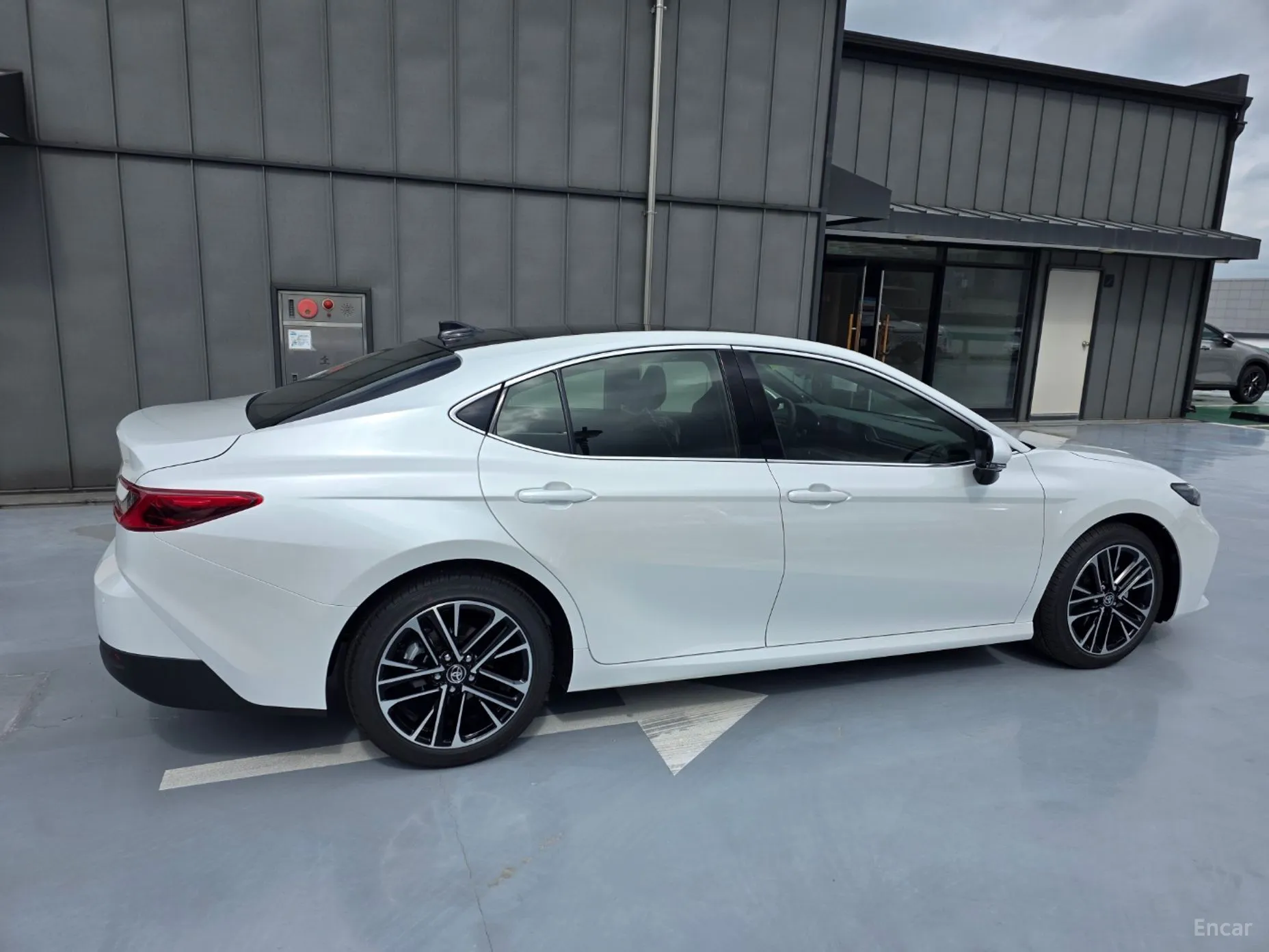Toyota Camry (XV80) превью 15