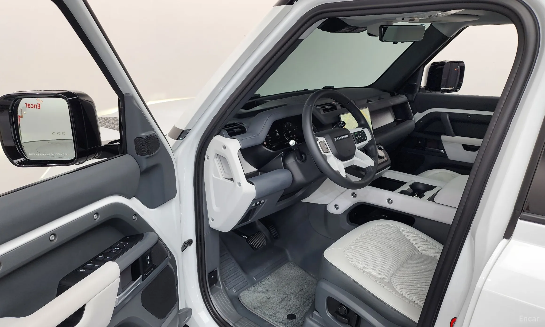 Land Rover Defender (L663) превью 10