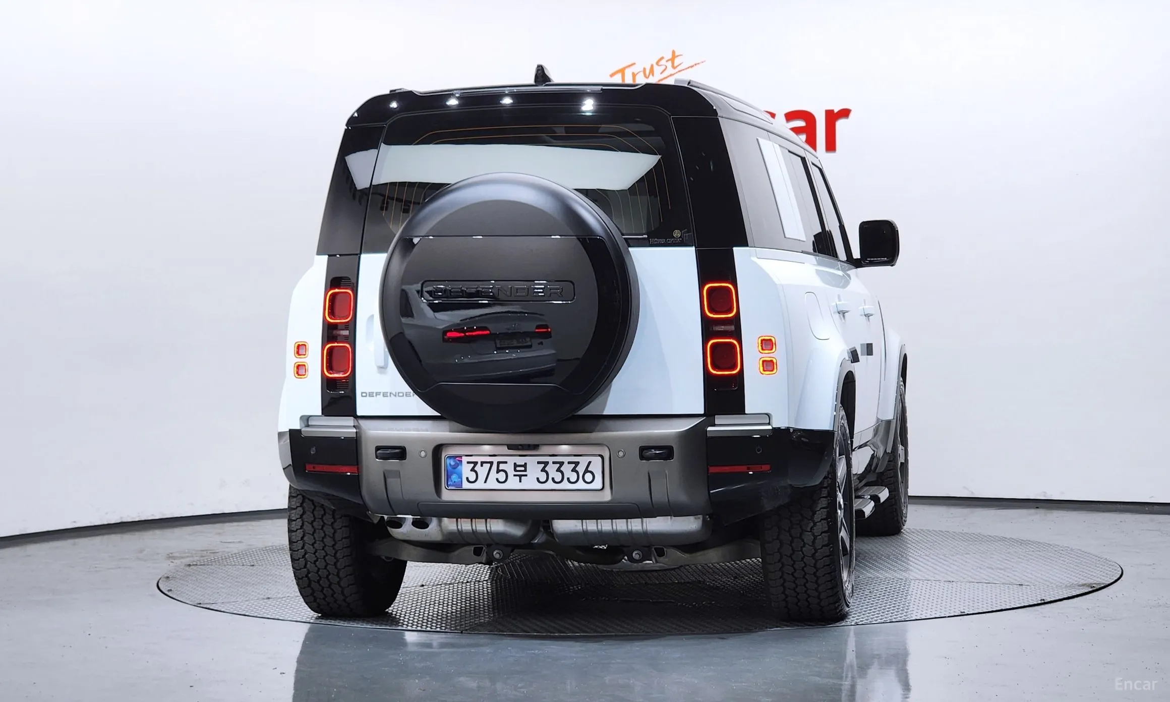 Land Rover Defender (L663) превью 4