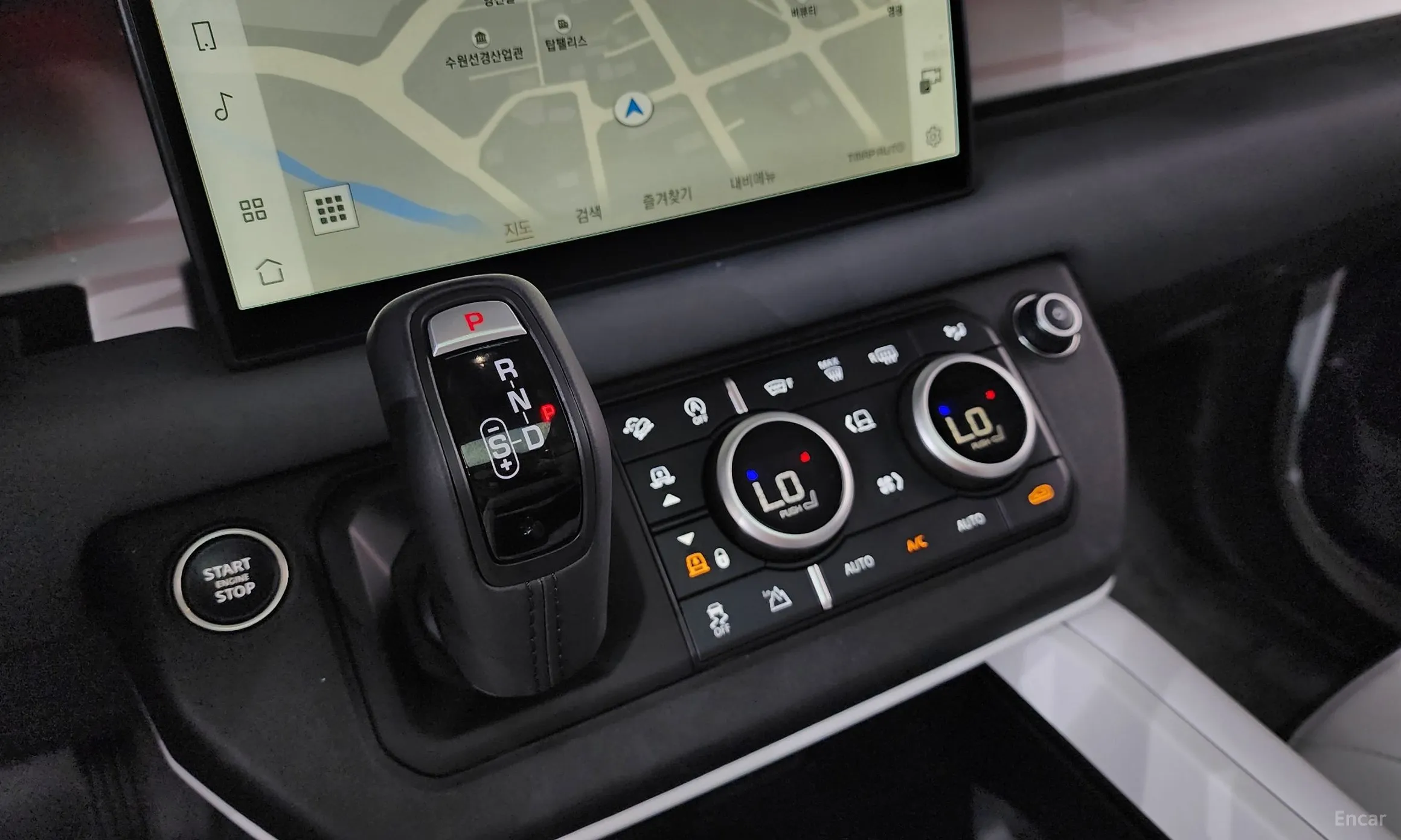 Land Rover Defender (L663) превью 9