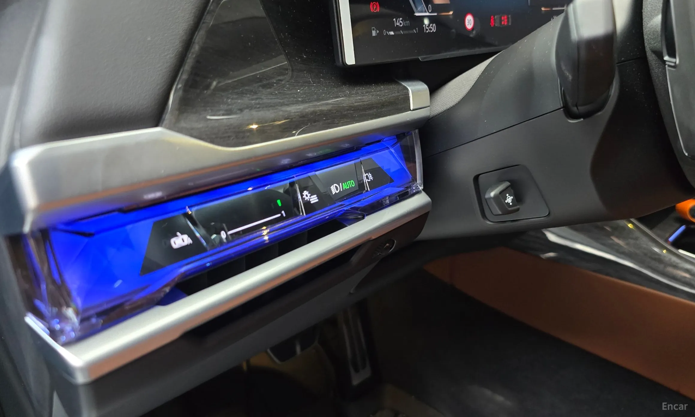 BMW 7 Series (G70) превью 18