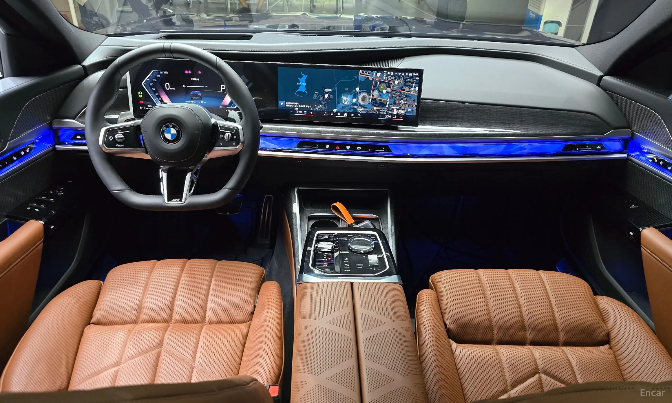 BMW 7 Series (G70) превью 7
