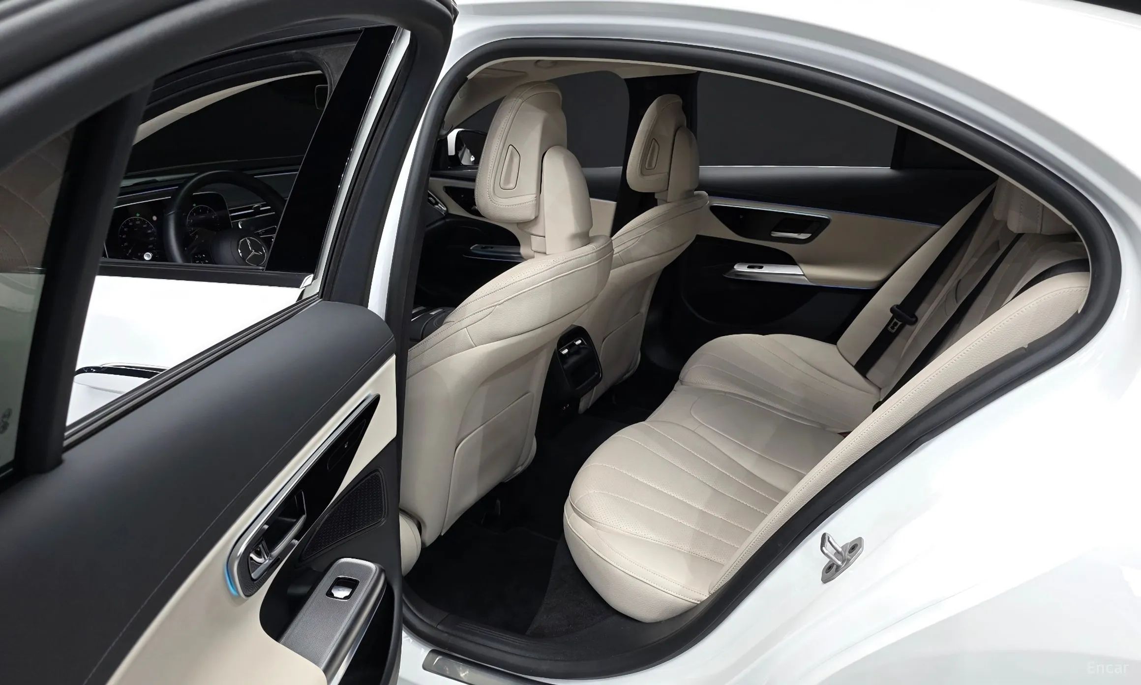 Mercedes Benz E-Class W214 превью 12