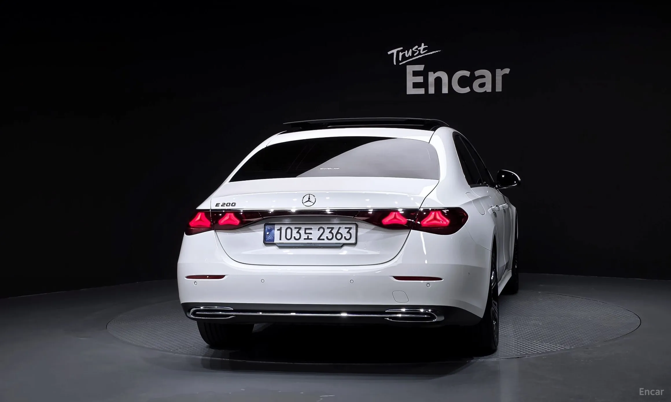 Mercedes Benz E-Class W214 превью 4
