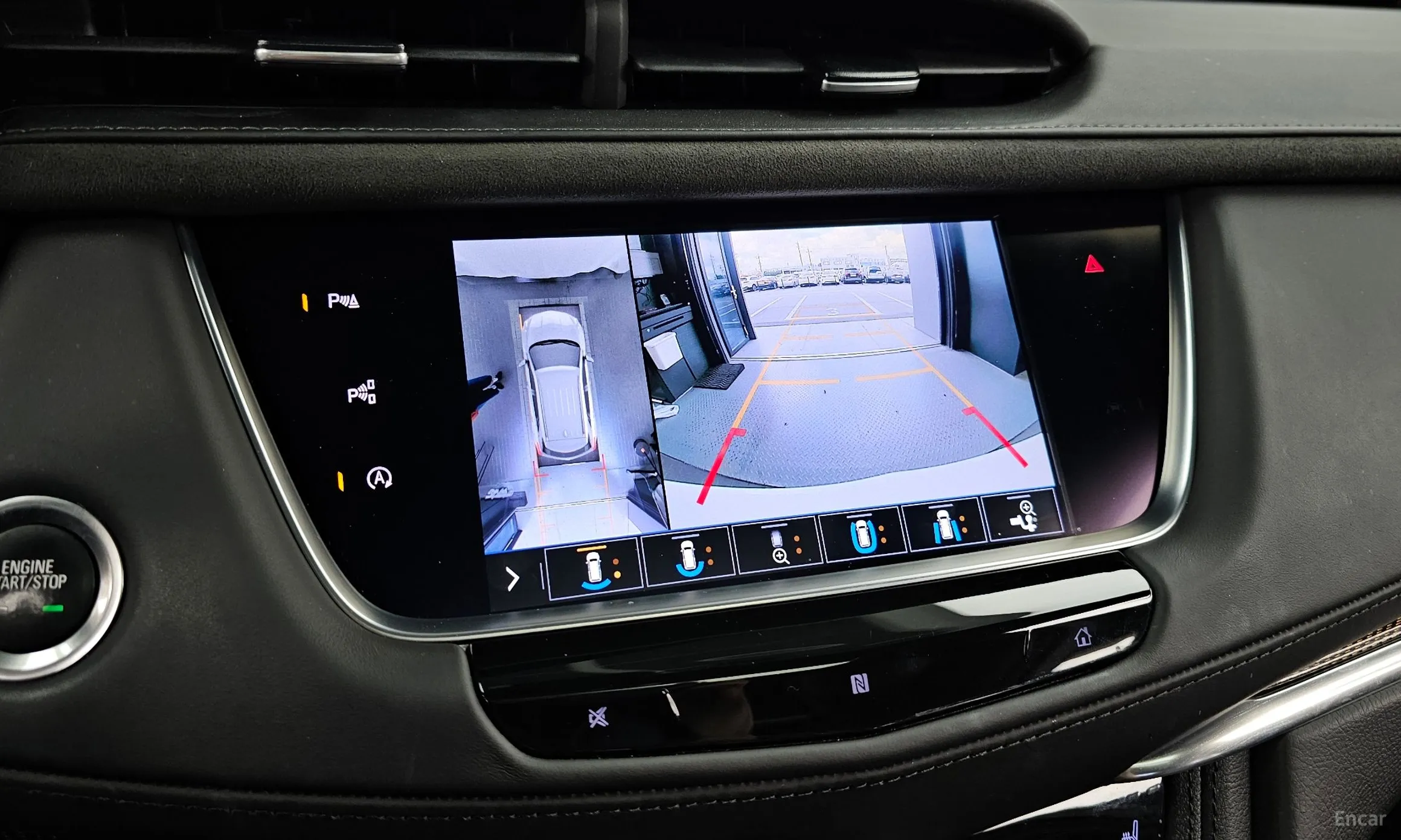 Cadillac XT5 превью 15