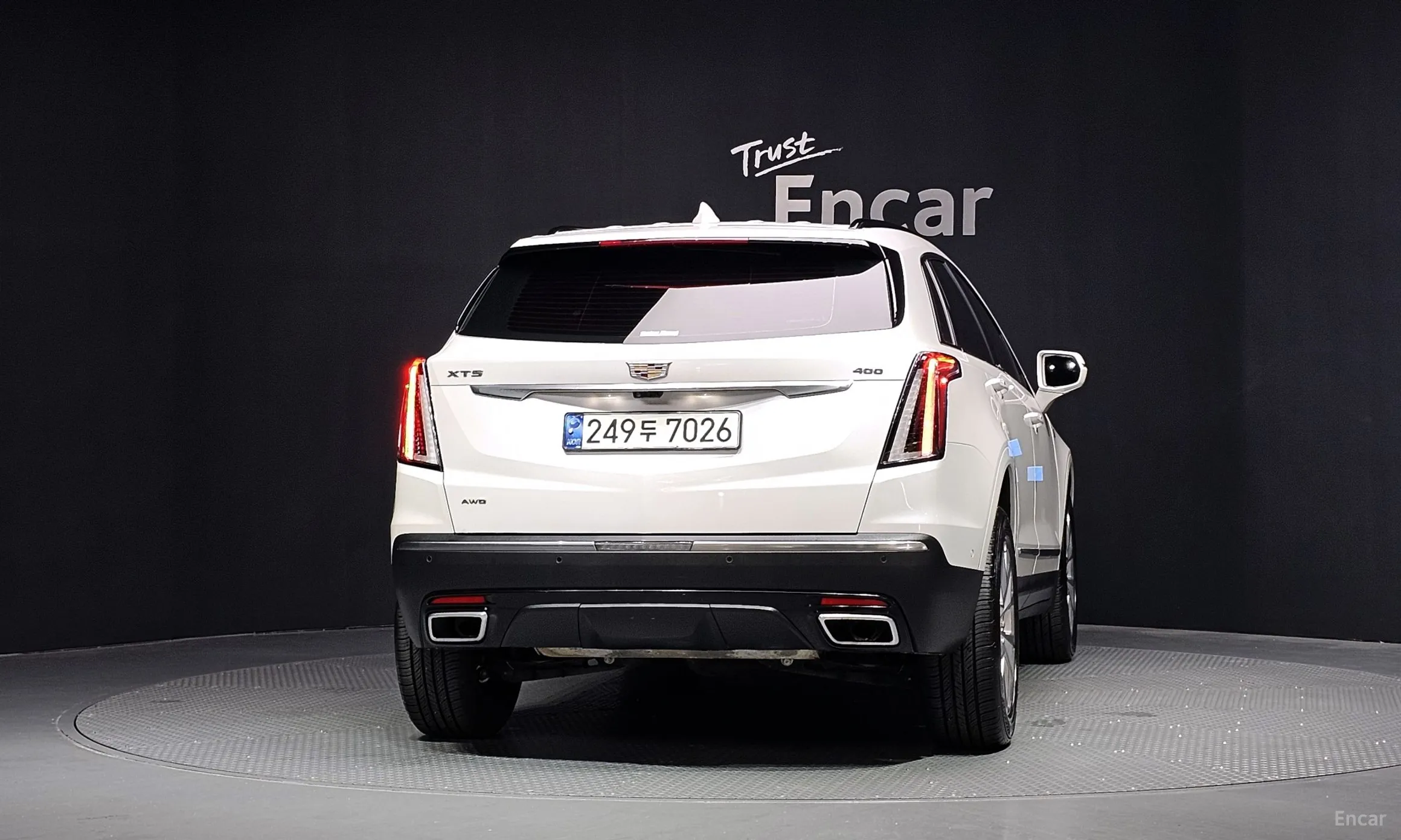 Cadillac XT5 превью 4
