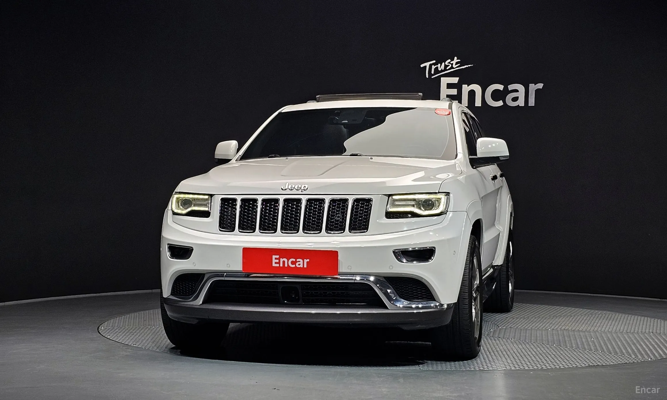 Jeep Grand Cherokee превью 3