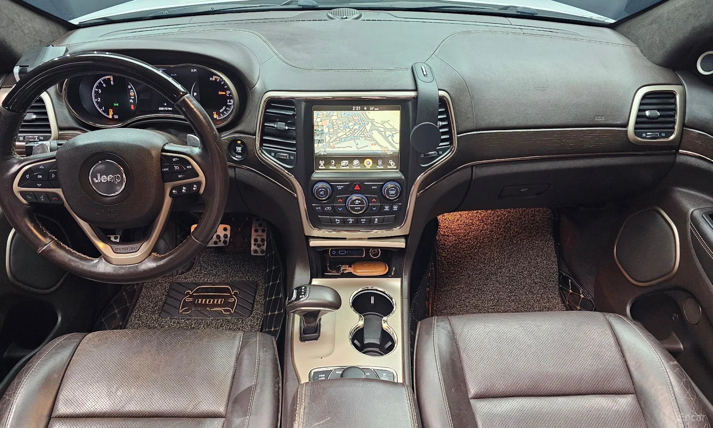 Jeep Grand Cherokee превью 7