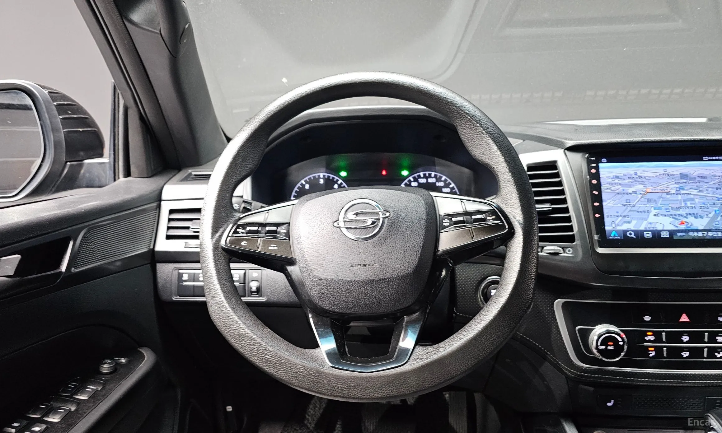 KG Mobility (SsangYong) Rexton Sports превью 12