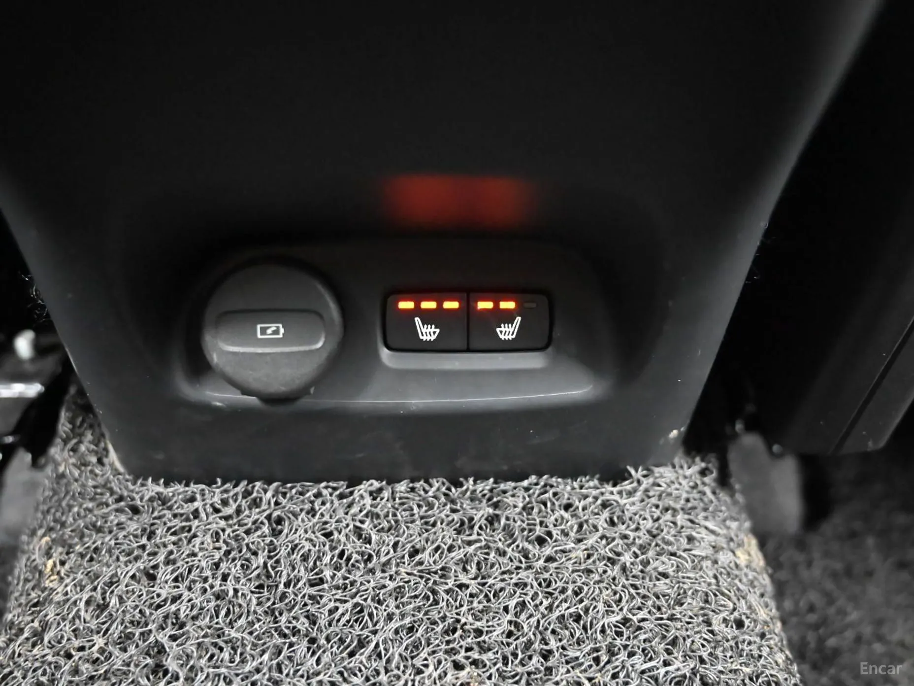 Volvo XC40 превью 16