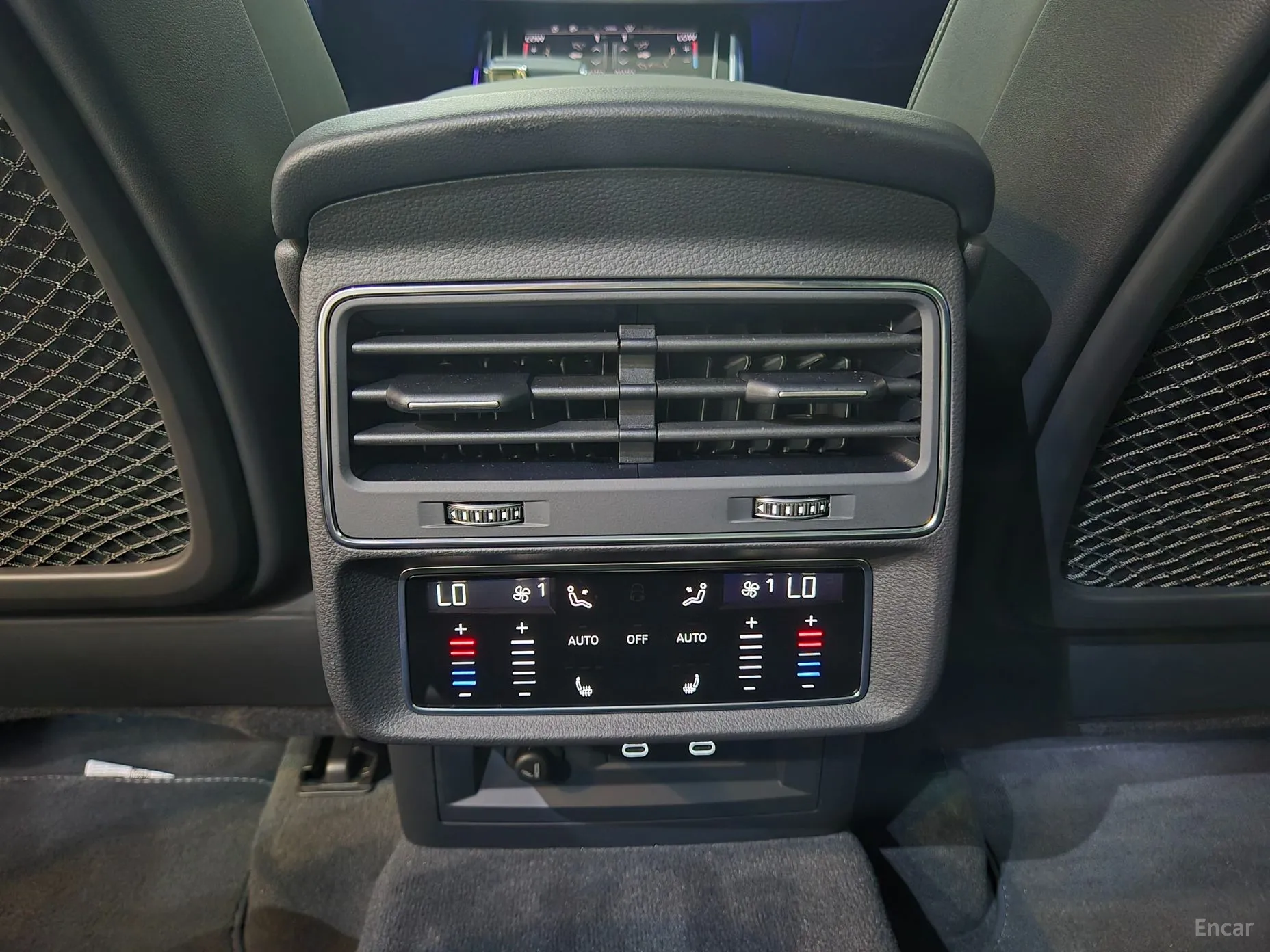 Audi Q7 (4M) превью 19