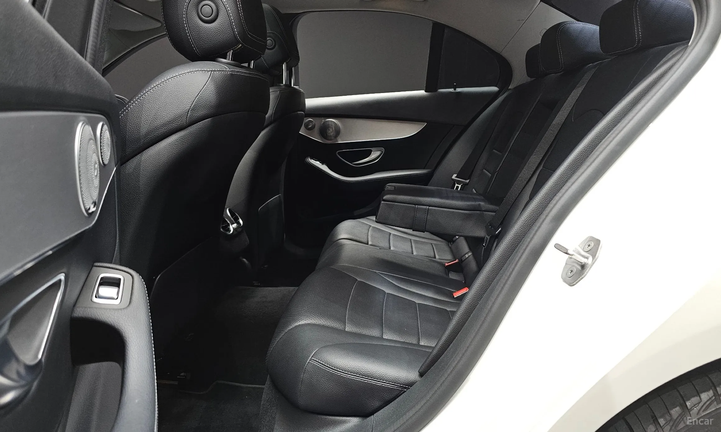 Mercedes Benz C-Class W205 превью 12