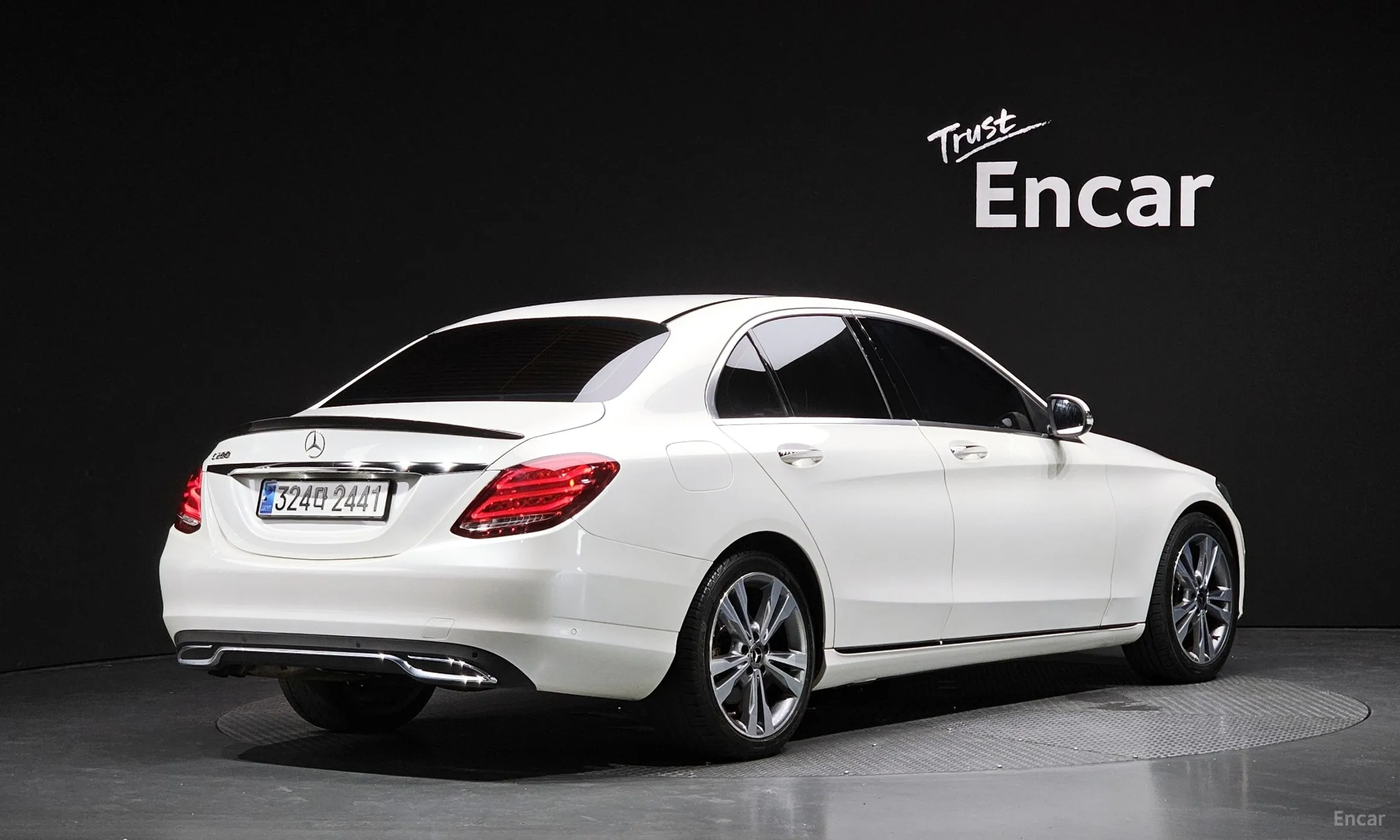 Mercedes Benz C-Class W205