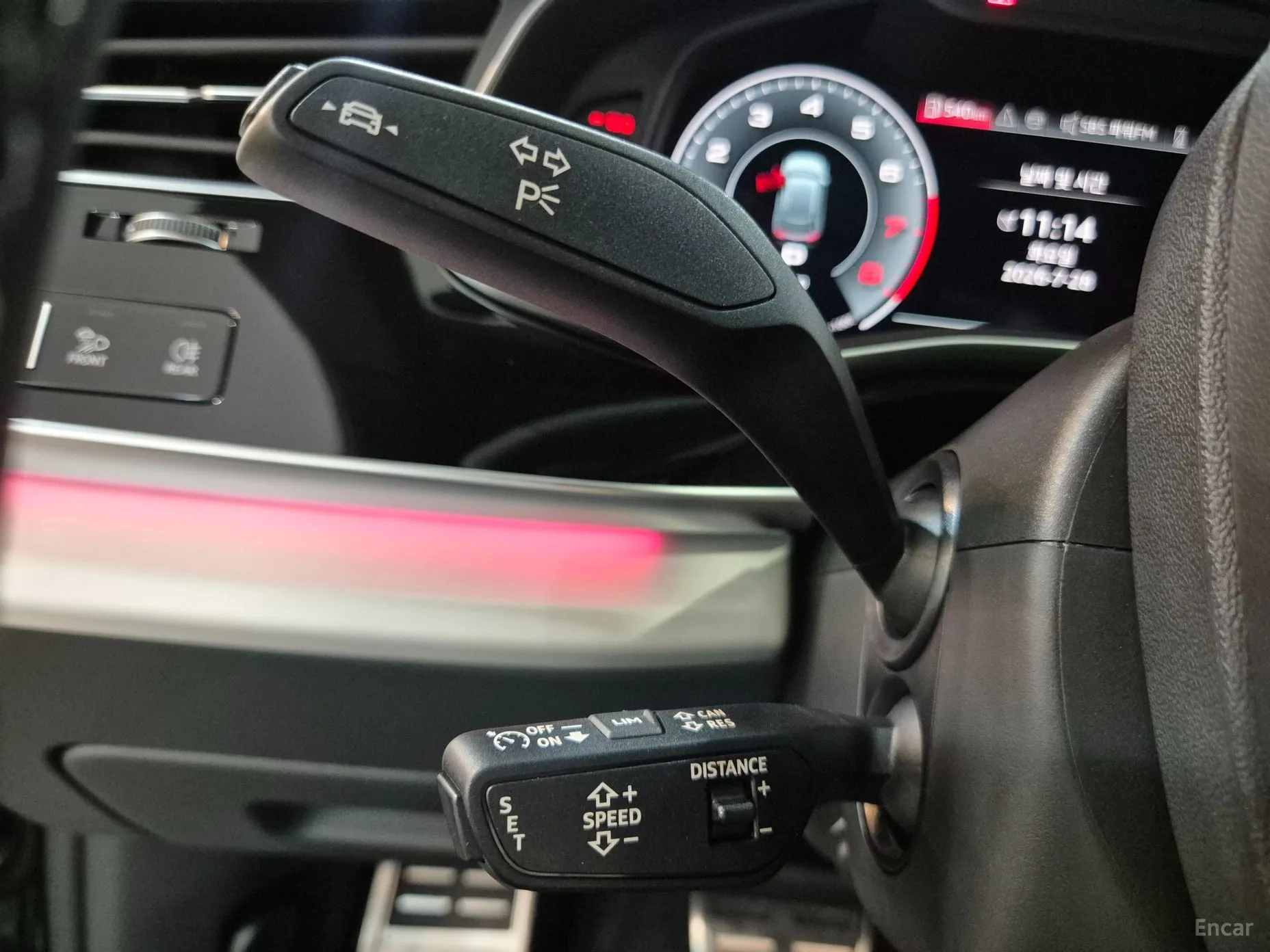 Audi Q8 (4M) превью 14