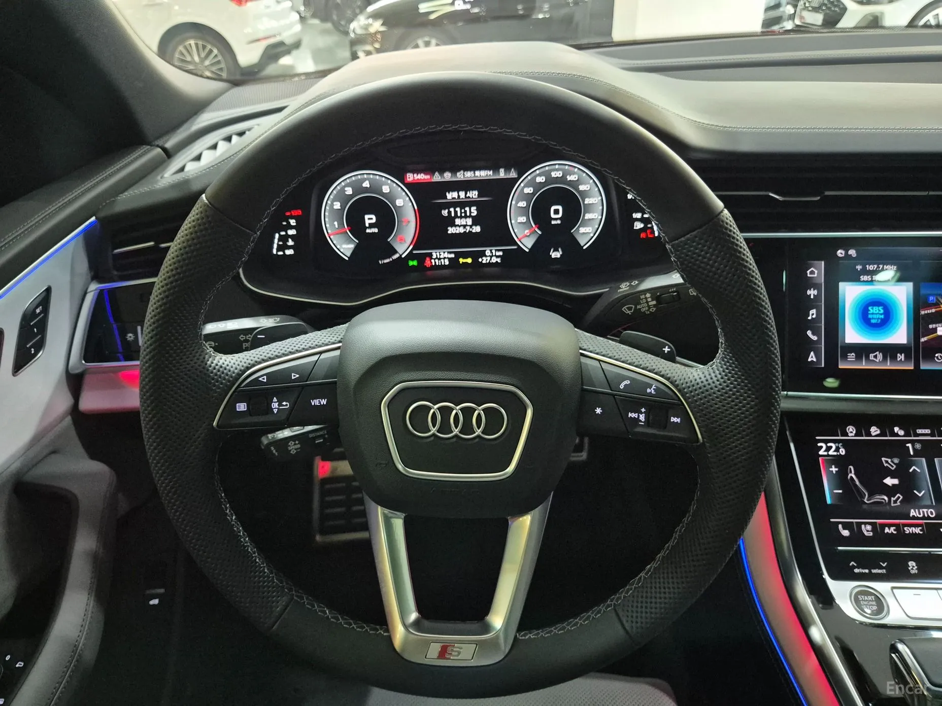 Audi Q8 (4M) превью 19
