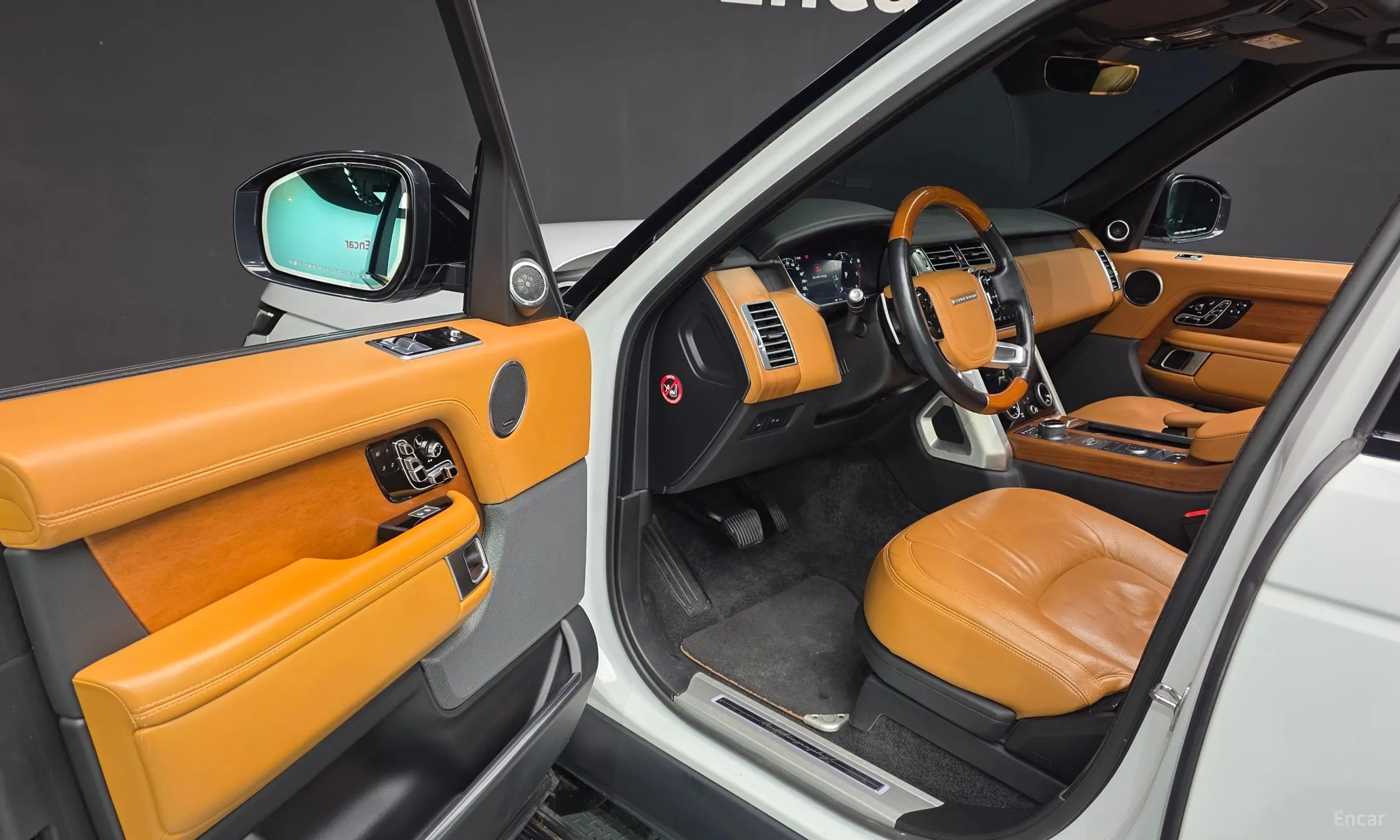 Land Rover Range Rover 4th Generation превью 10
