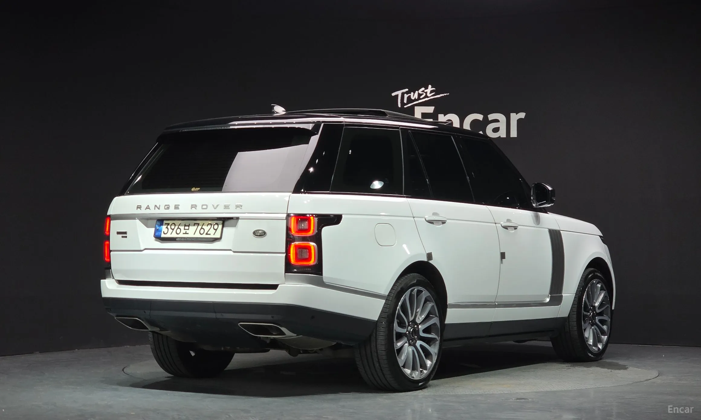 Land Rover Range Rover 4th Generation превью 2