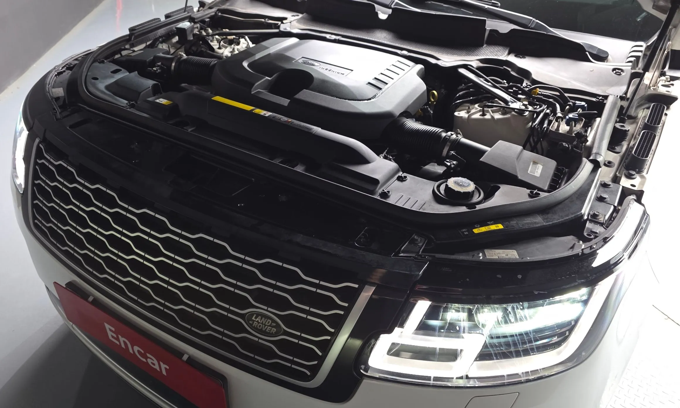 Land Rover Range Rover 4th Generation превью 6
