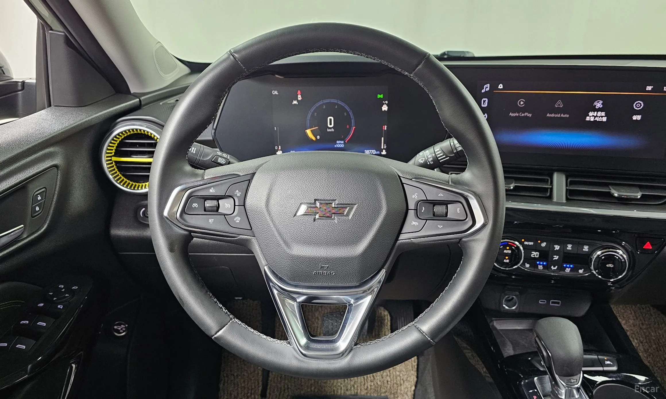 Chevrolet (GM Daewoo) Trax Crossover превью 12