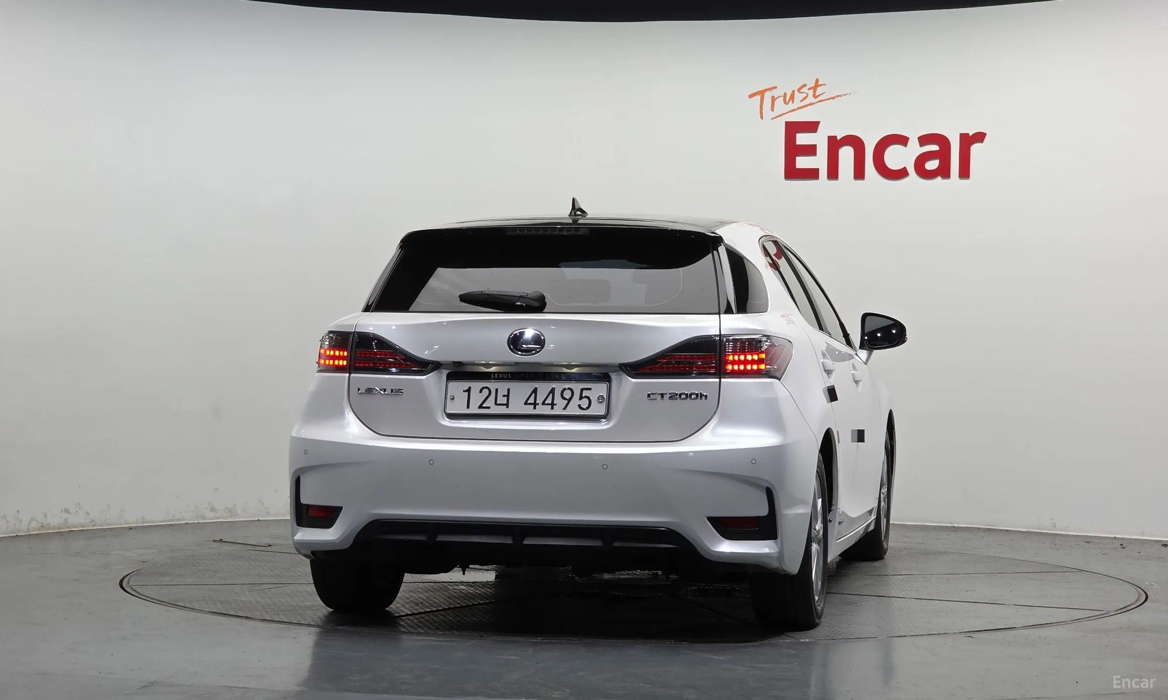 Lexus CT200h превью 4