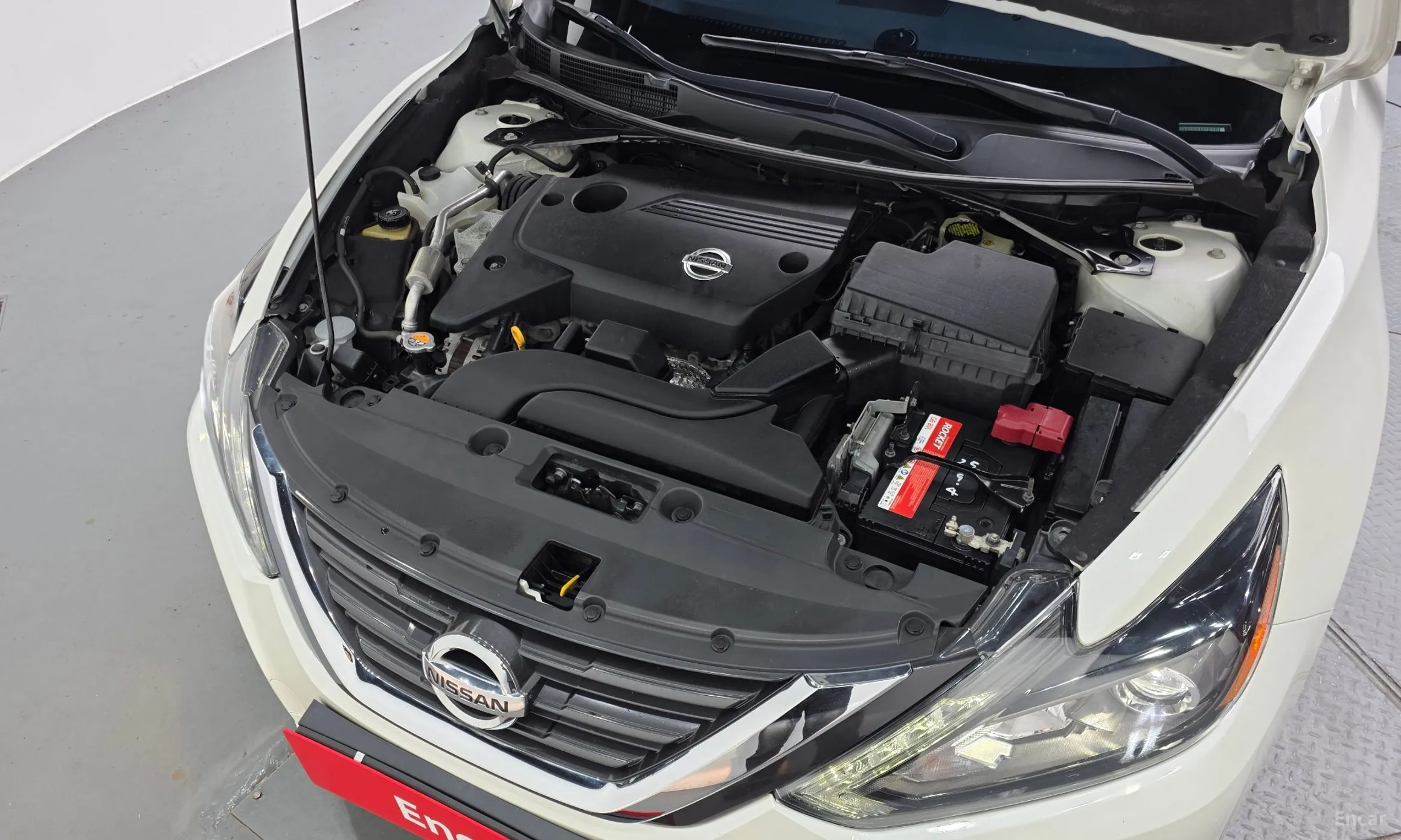 Nissan Altima превью 6