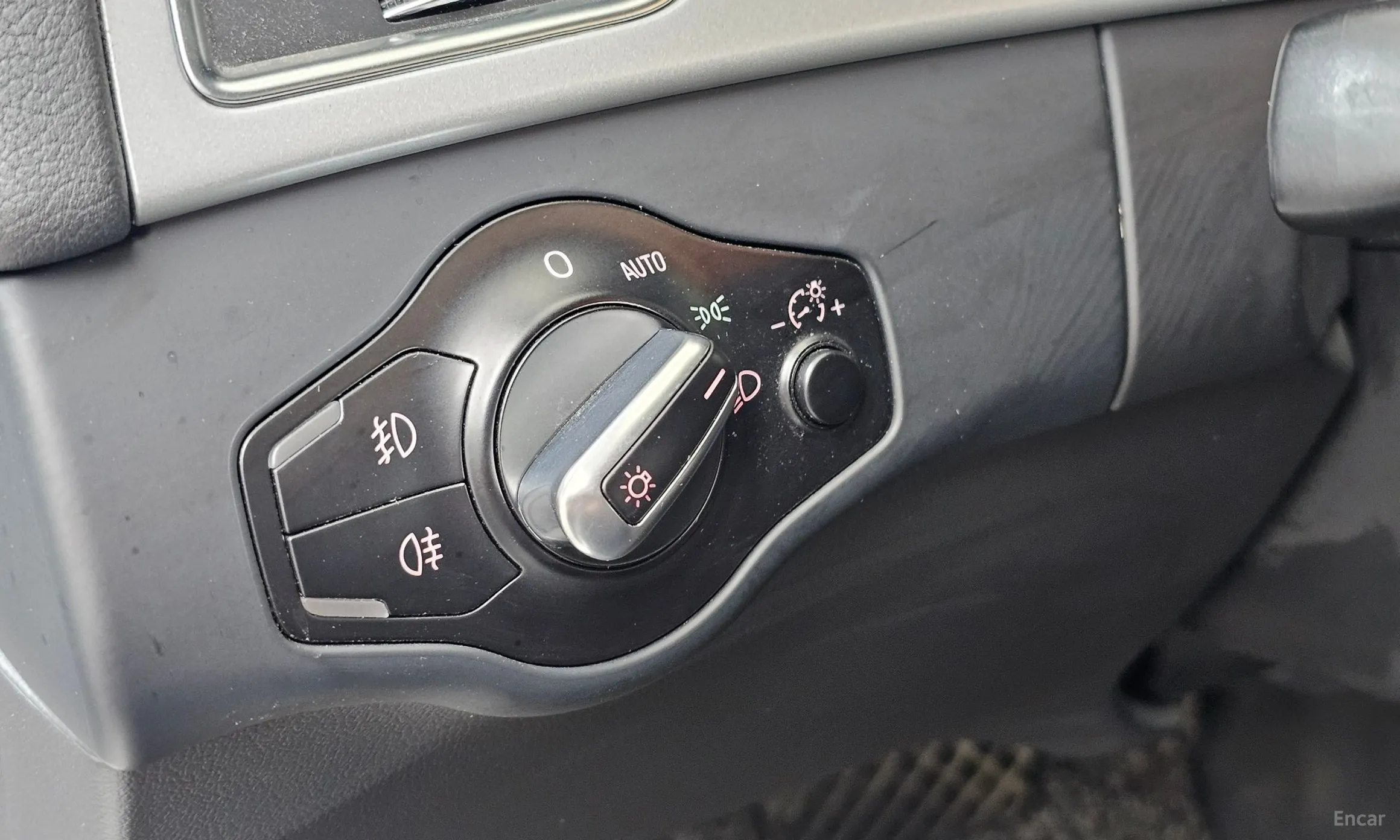 Audi New A4 превью 19