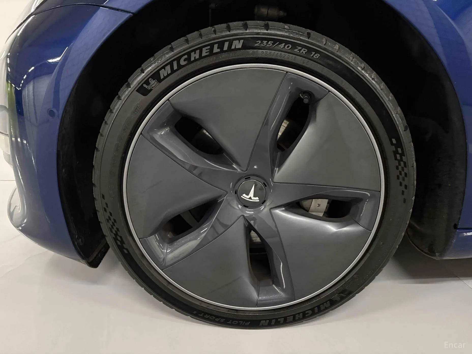 Tesla Model 3 превью 12