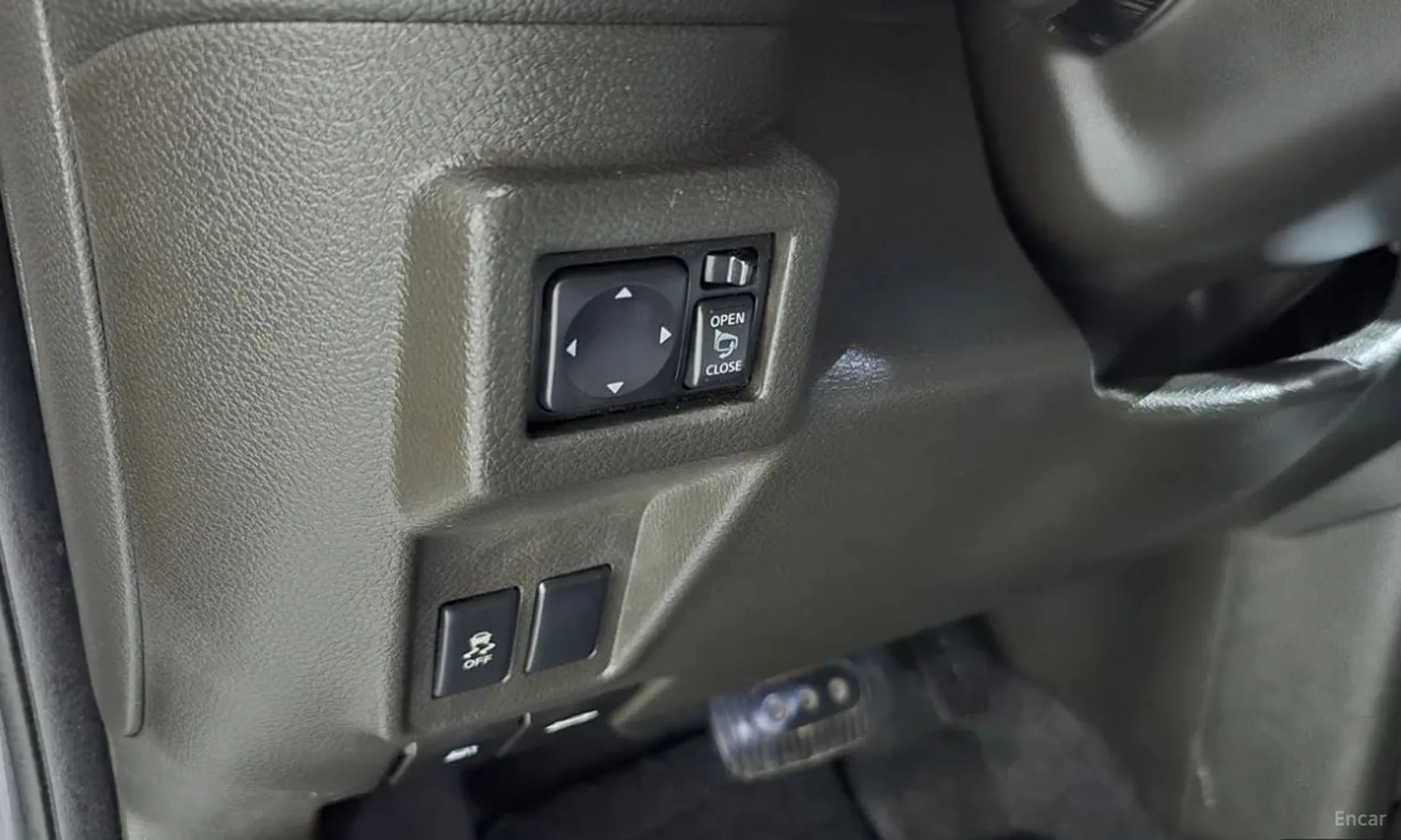 Nissan Cube превью 18