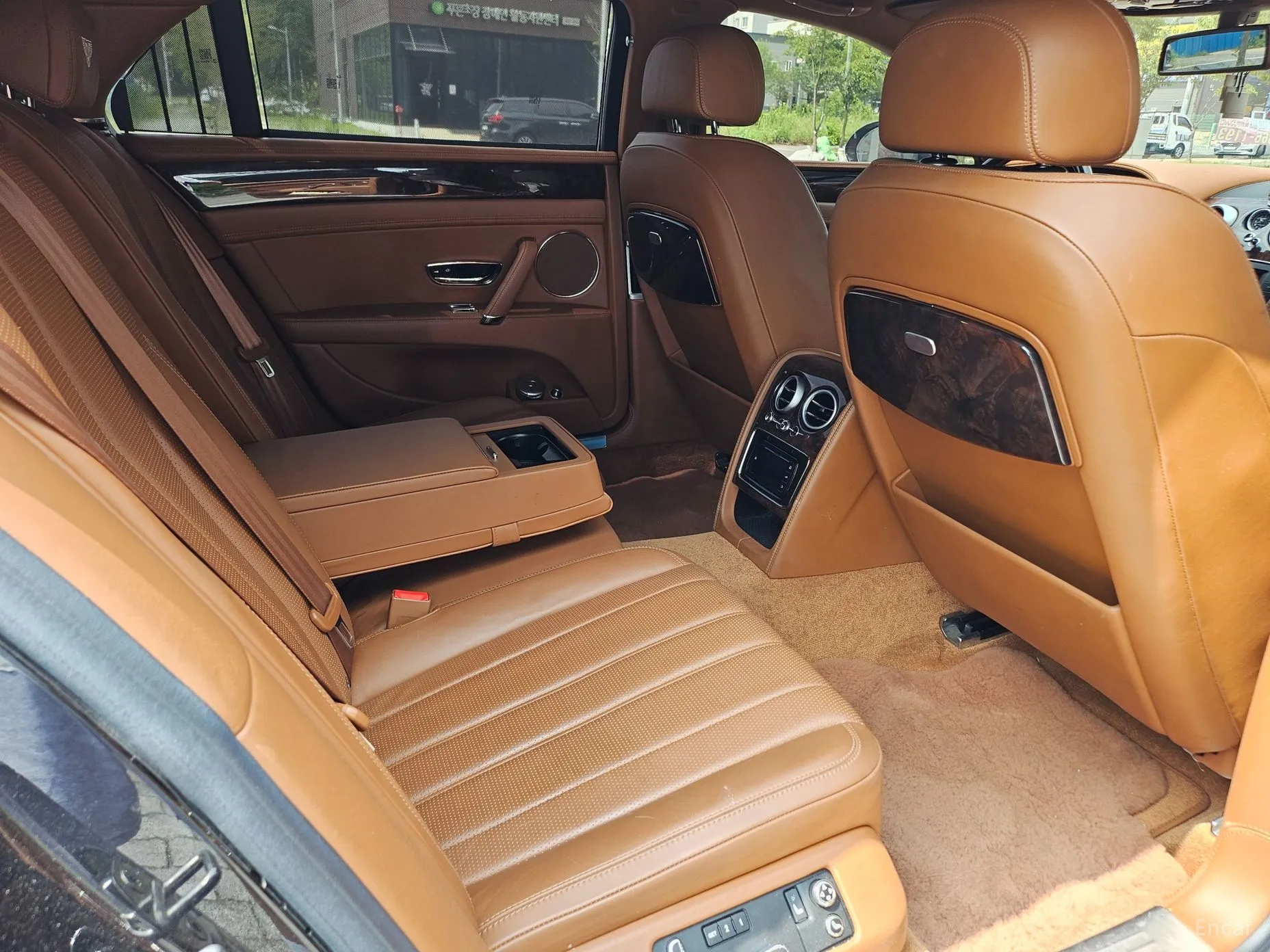 Bentley Flying Spur 2nd Generation превью 12