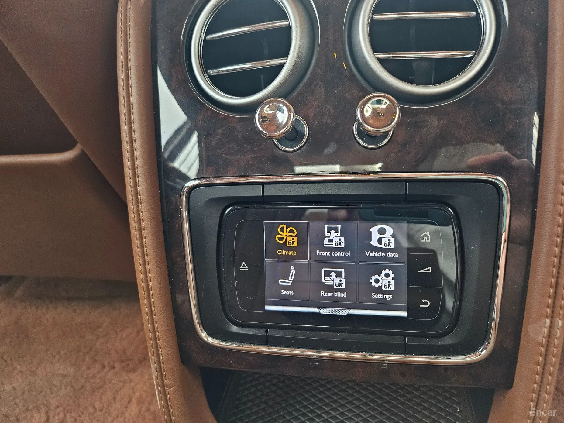Bentley Flying Spur 2nd Generation превью 15