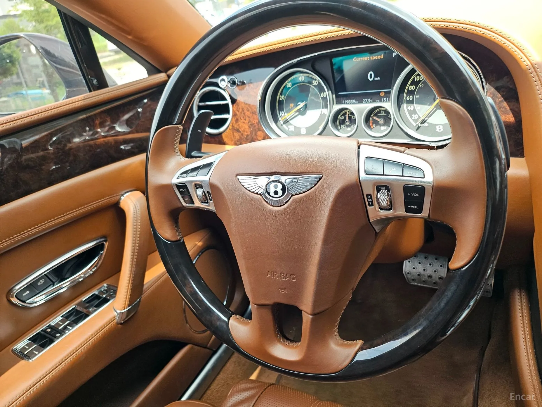 Bentley Flying Spur 2nd Generation превью 18