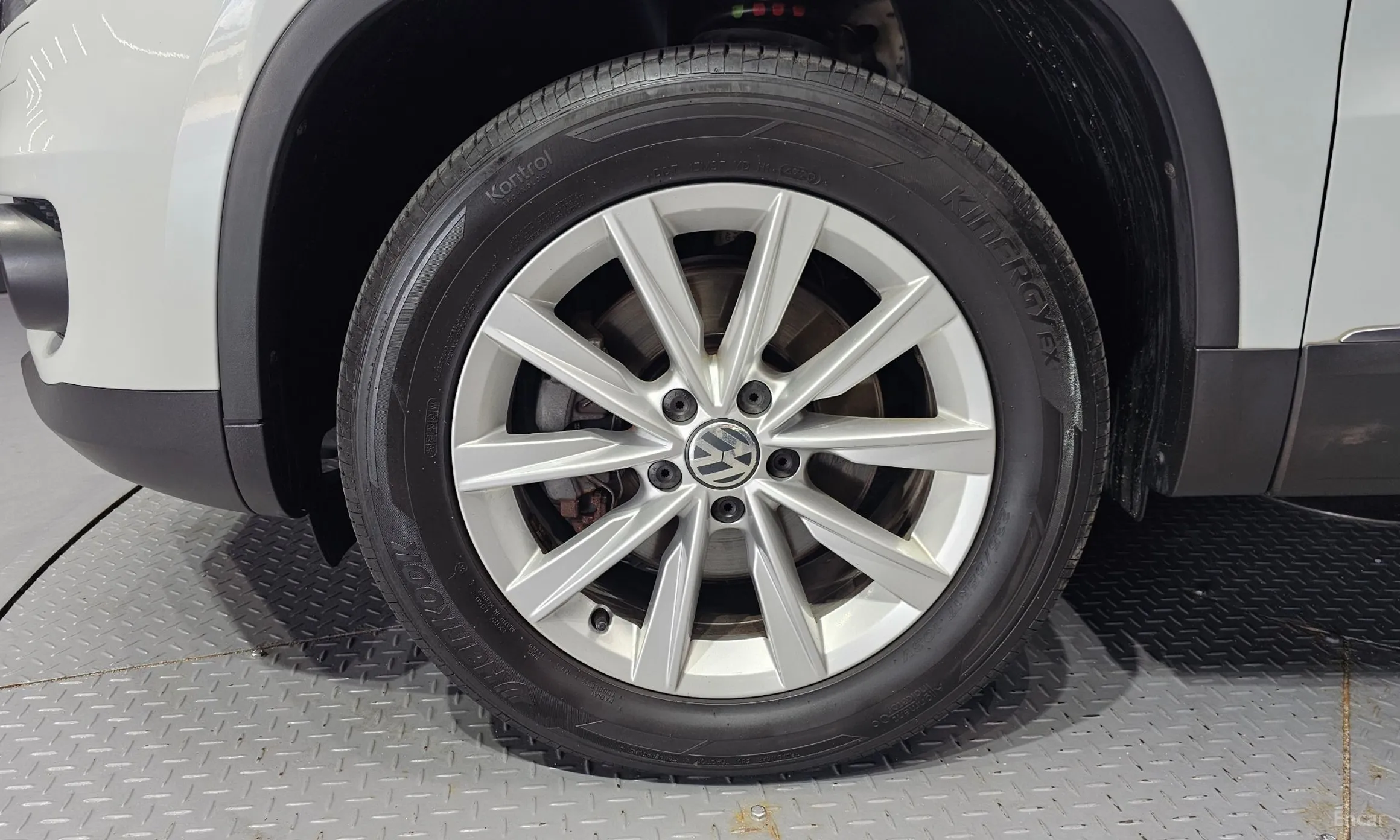 Volkswagen New Tiguan превью 5