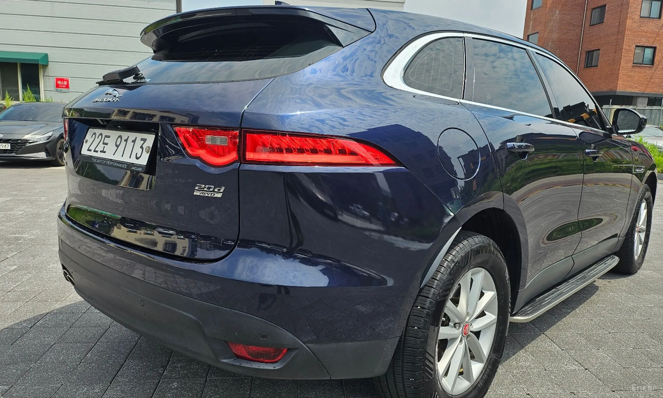 Jaguar F-PACE превью 6