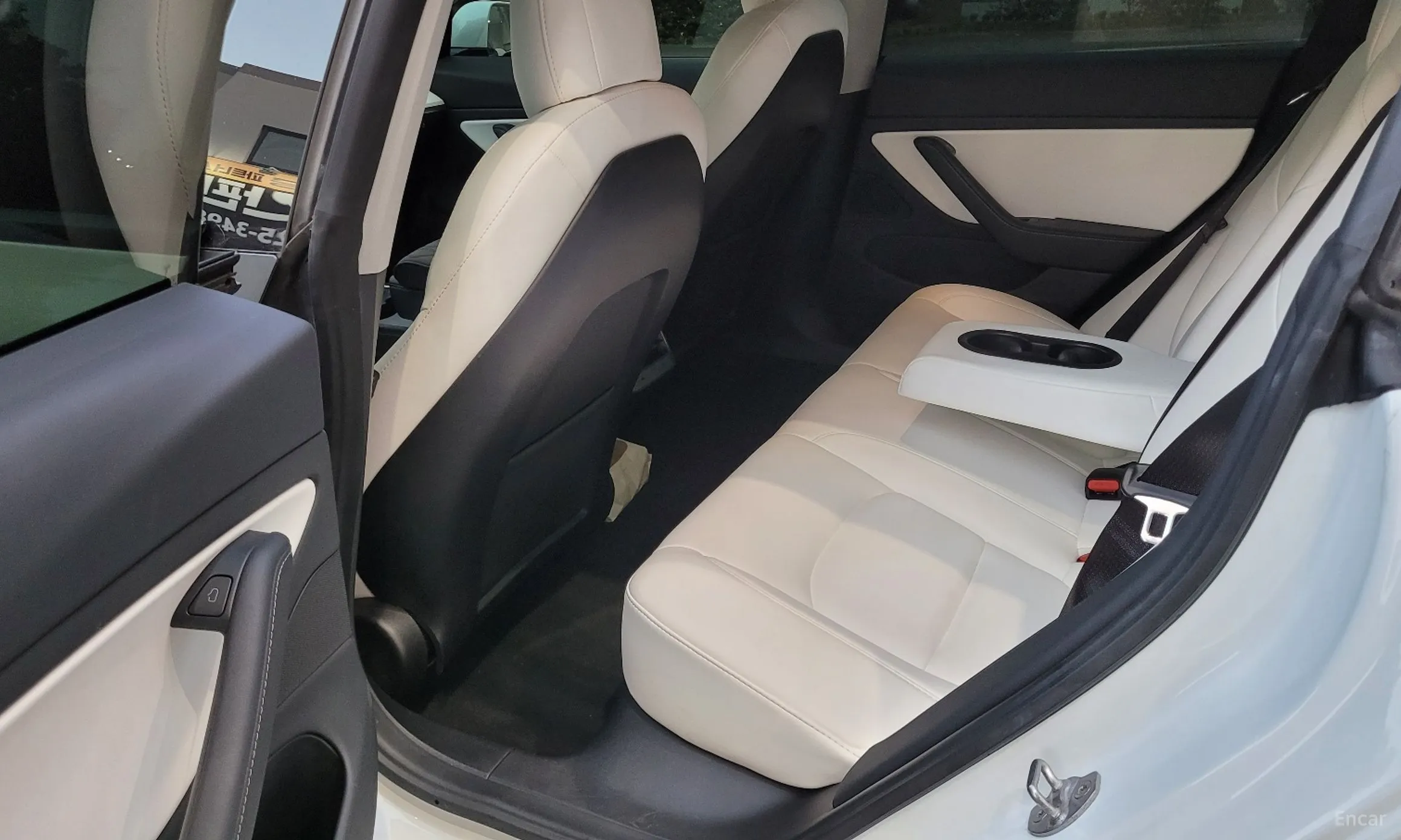 Tesla Model 3 превью 10