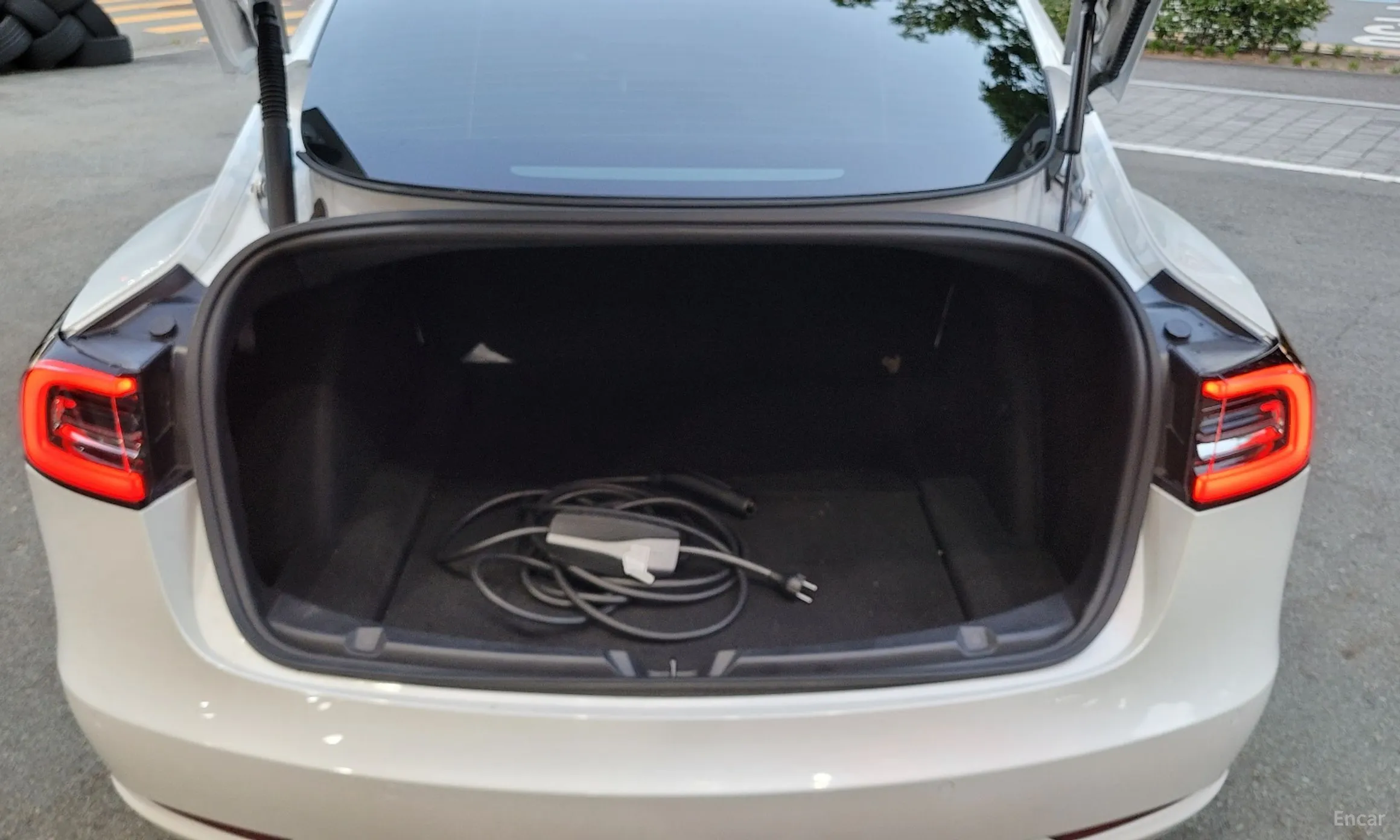 Tesla Model 3 превью 16