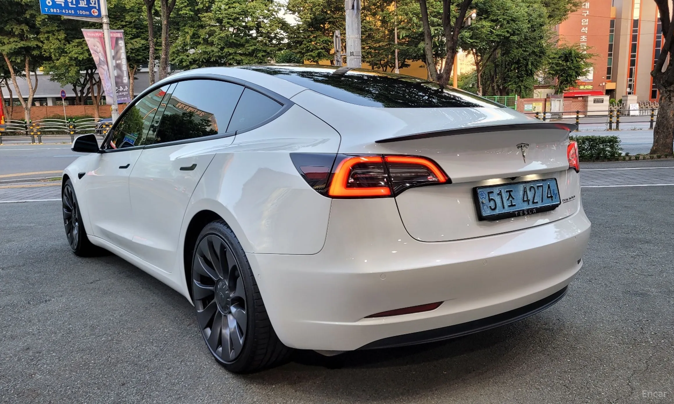 Tesla Model 3 превью 6