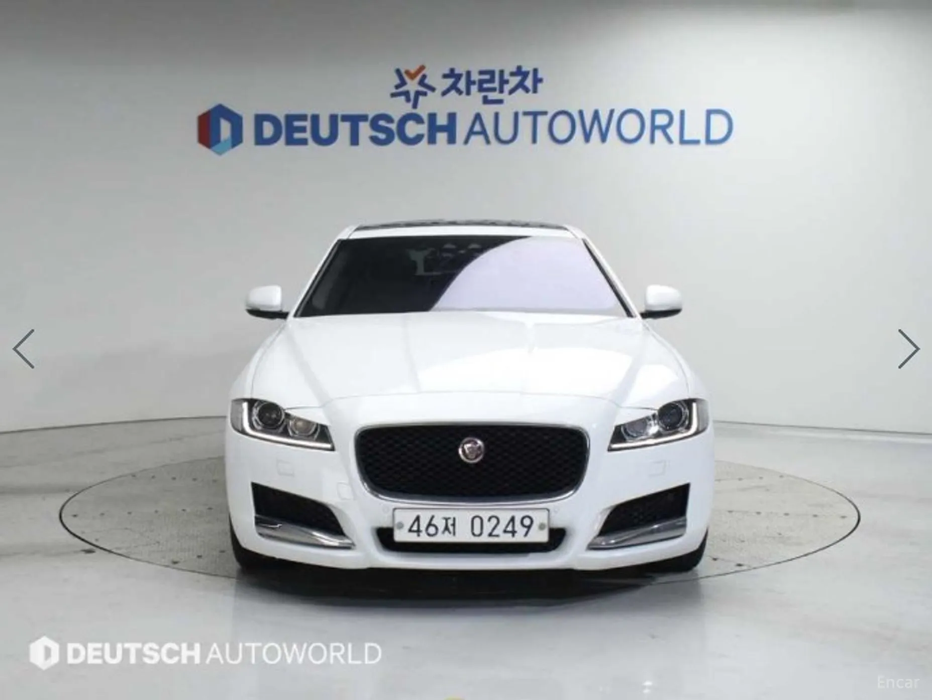 Jaguar XF (x260)