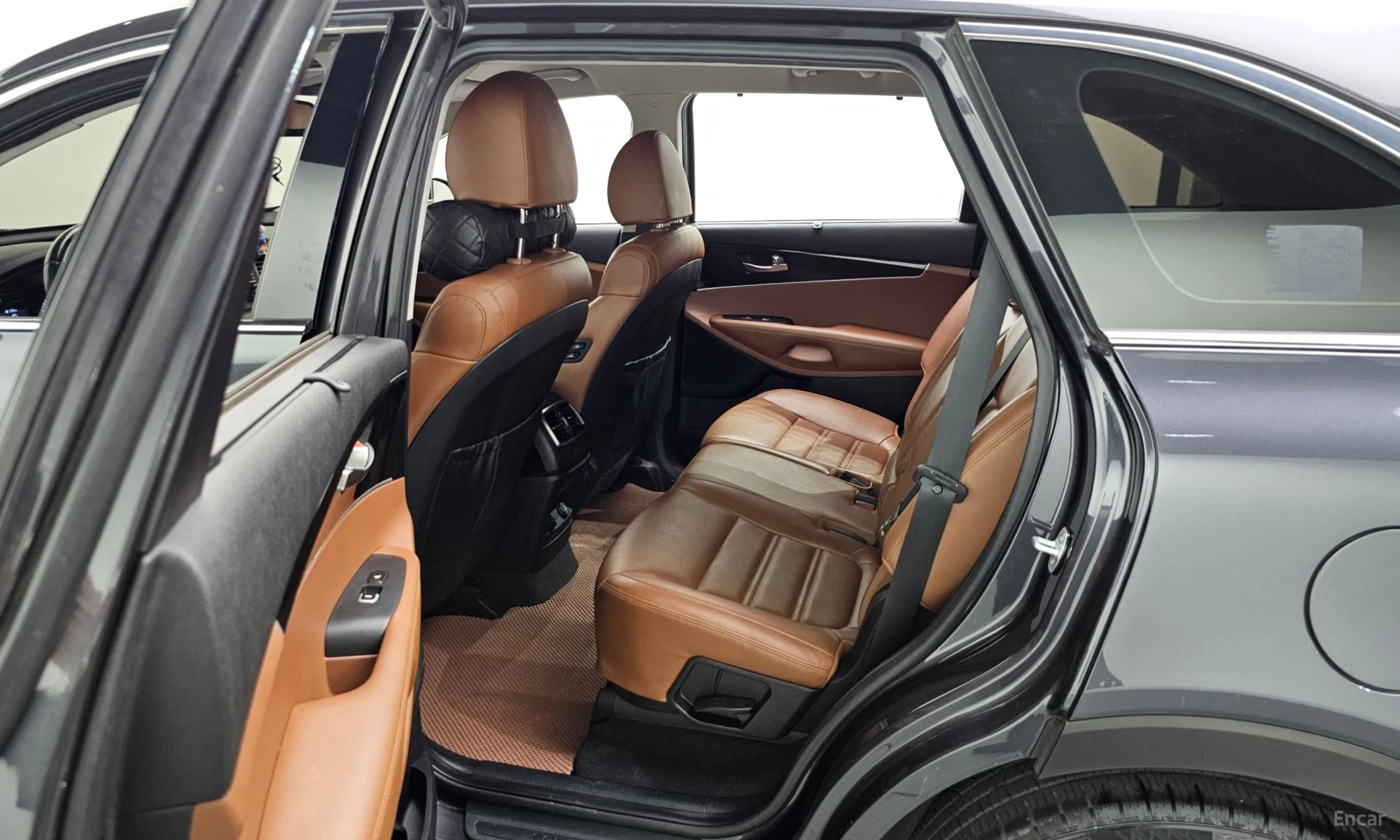 Kia Sorento превью 11