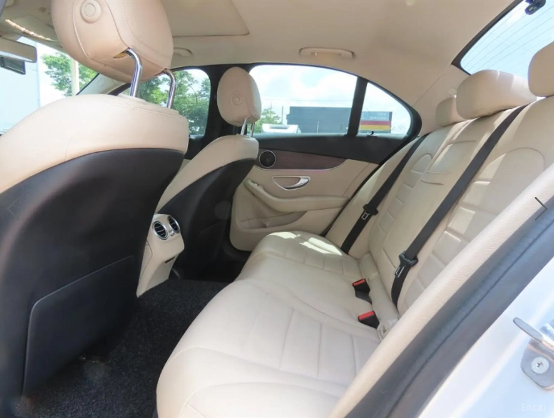 Mercedes Benz C-Class W205 превью 6