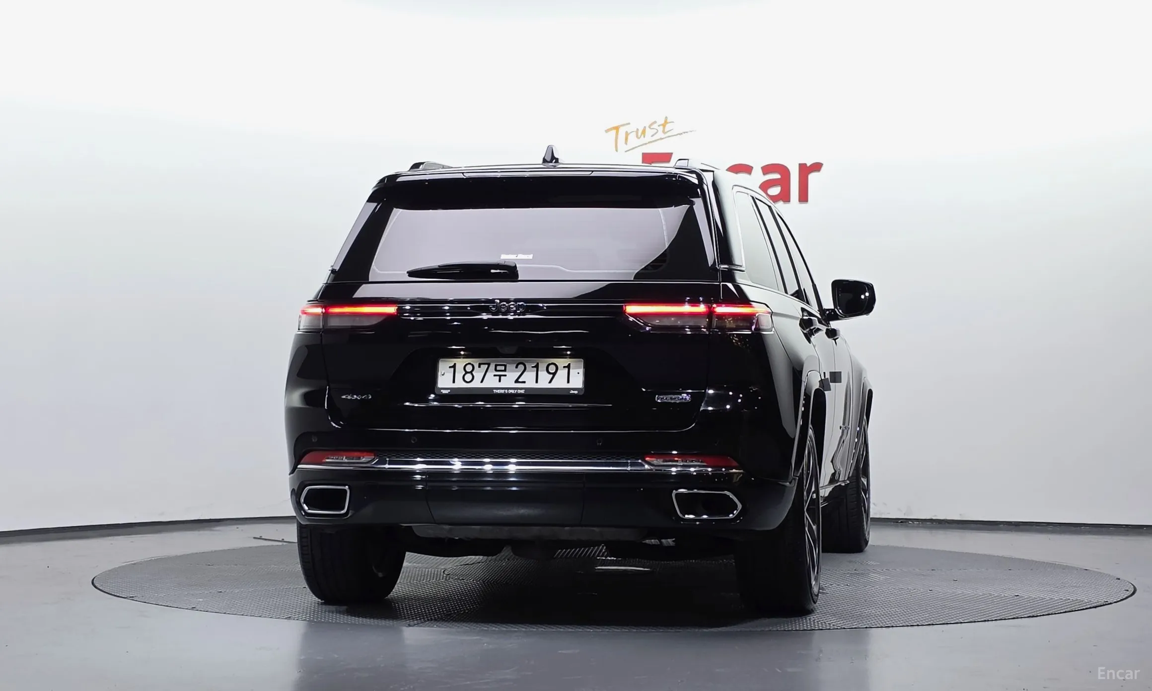 Jeep Grand Cherokee (WL) превью 4
