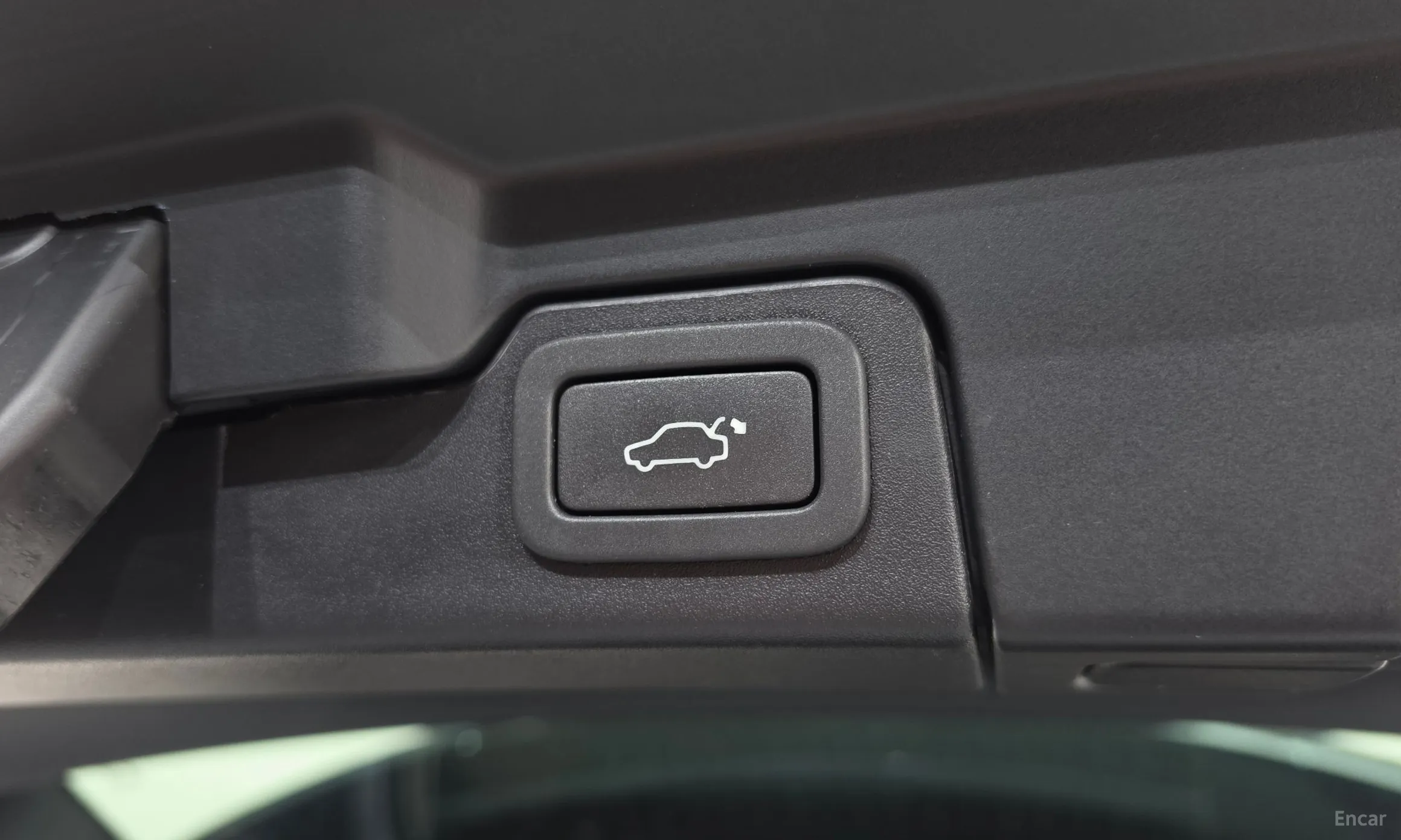 Land Rover Range Rover Evoque превью 17